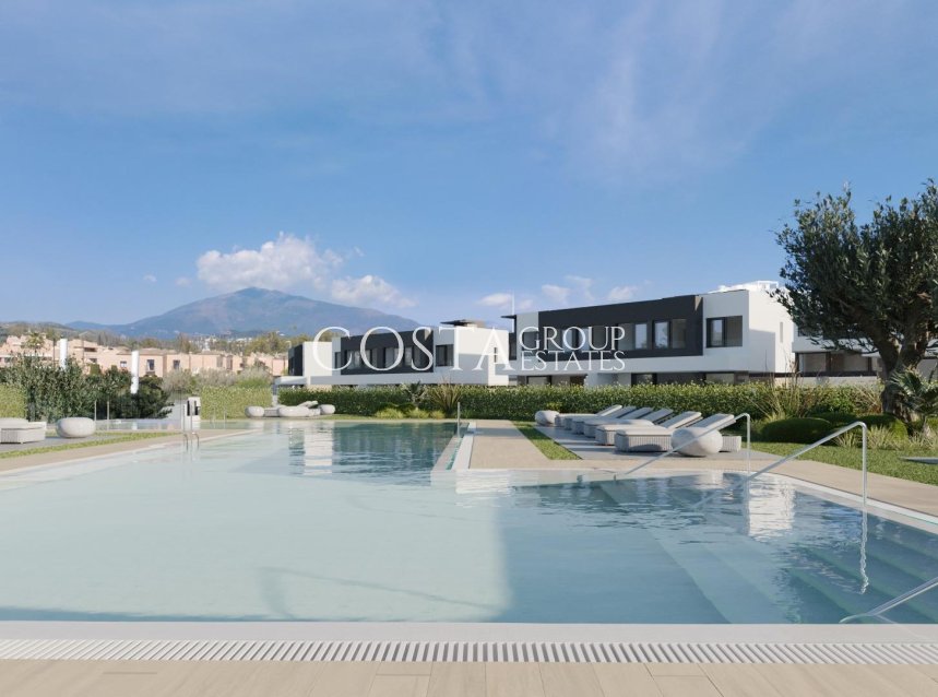 Neue Gebäude - Villa -
Estepona - Atalaya Golf