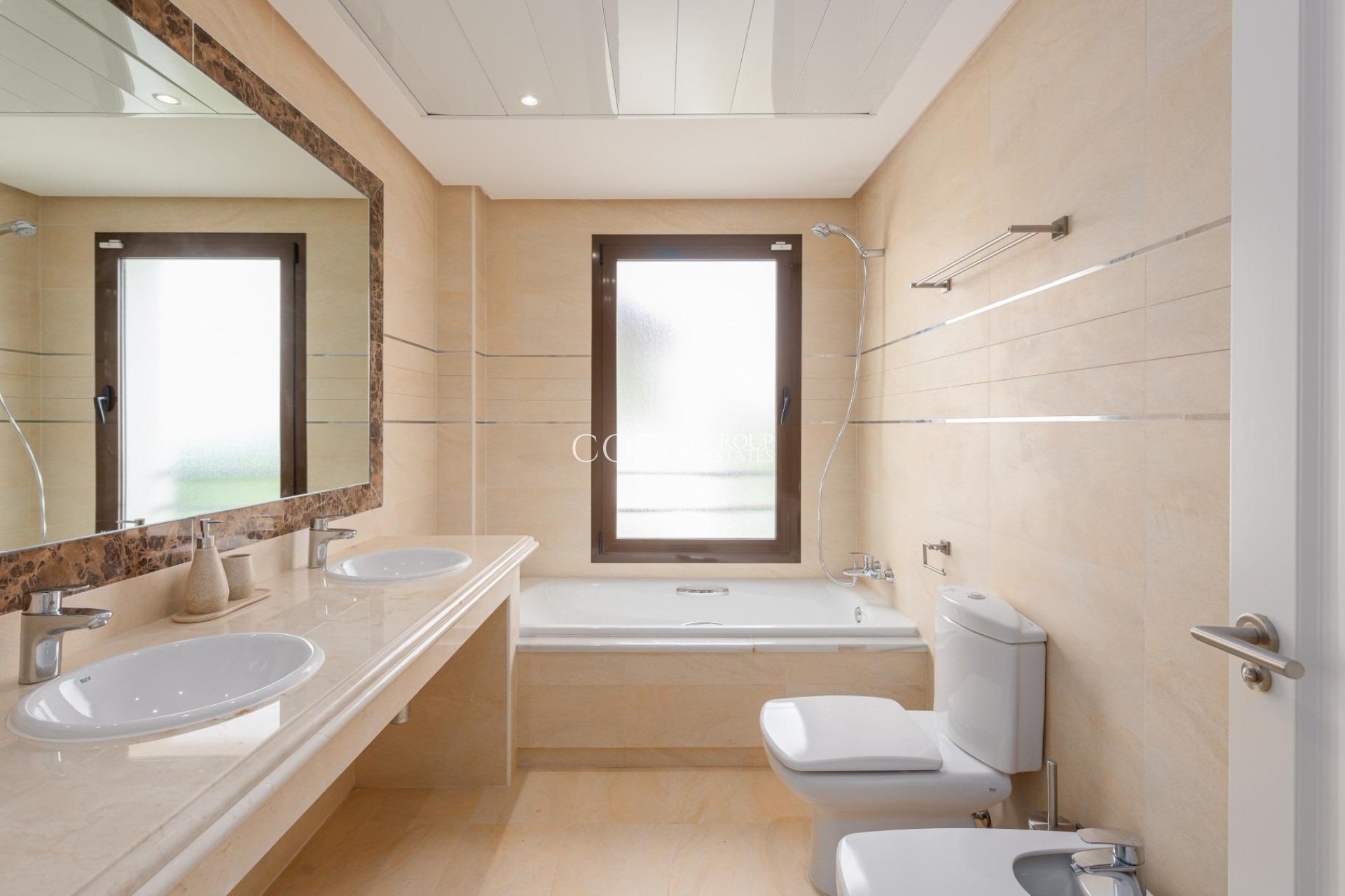 Neue Gebäude - Villa -
Estepona - Azata Golf Estepona Oeste