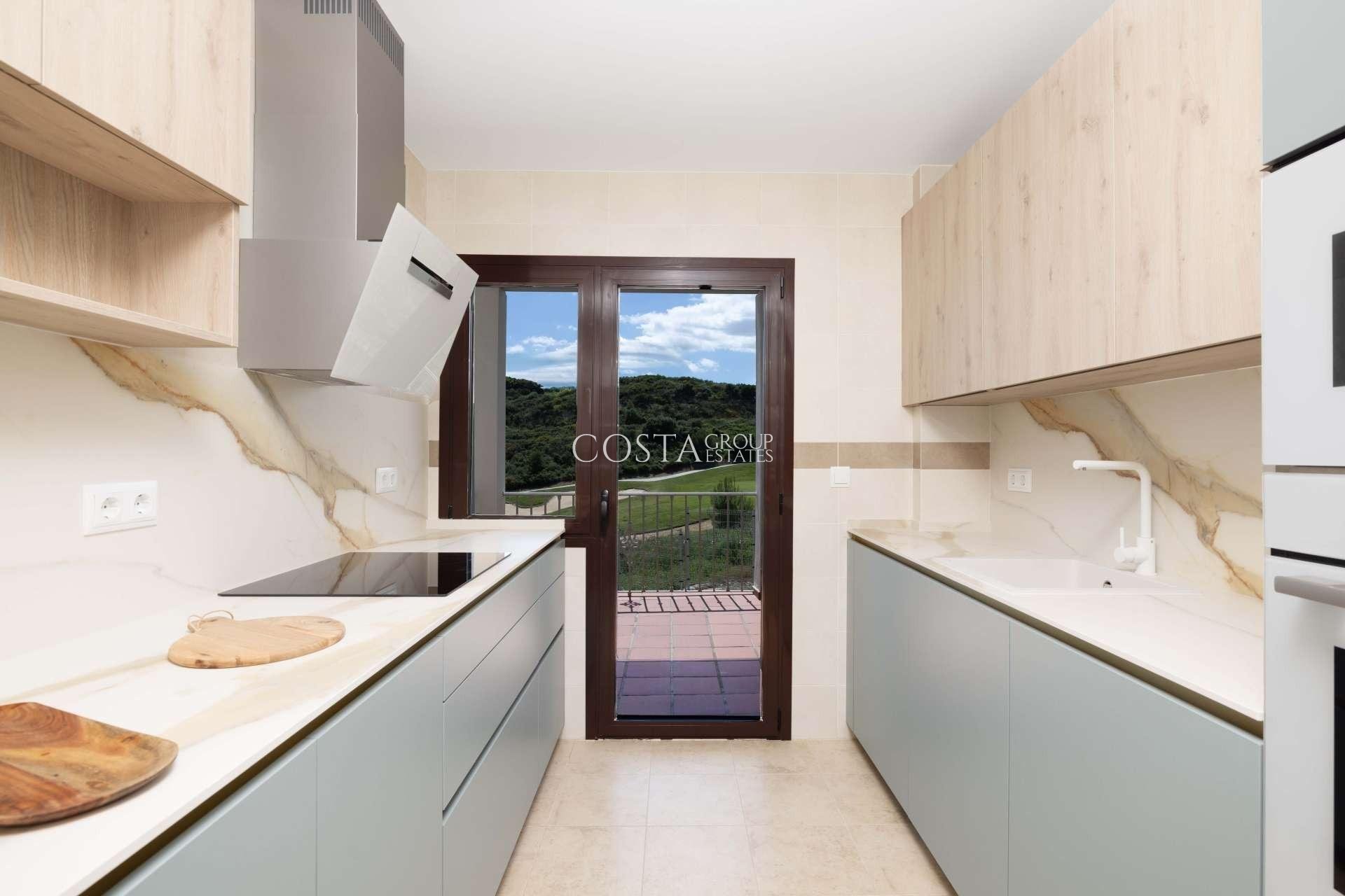 Neue Gebäude - Villa -
Estepona - Azata Golf