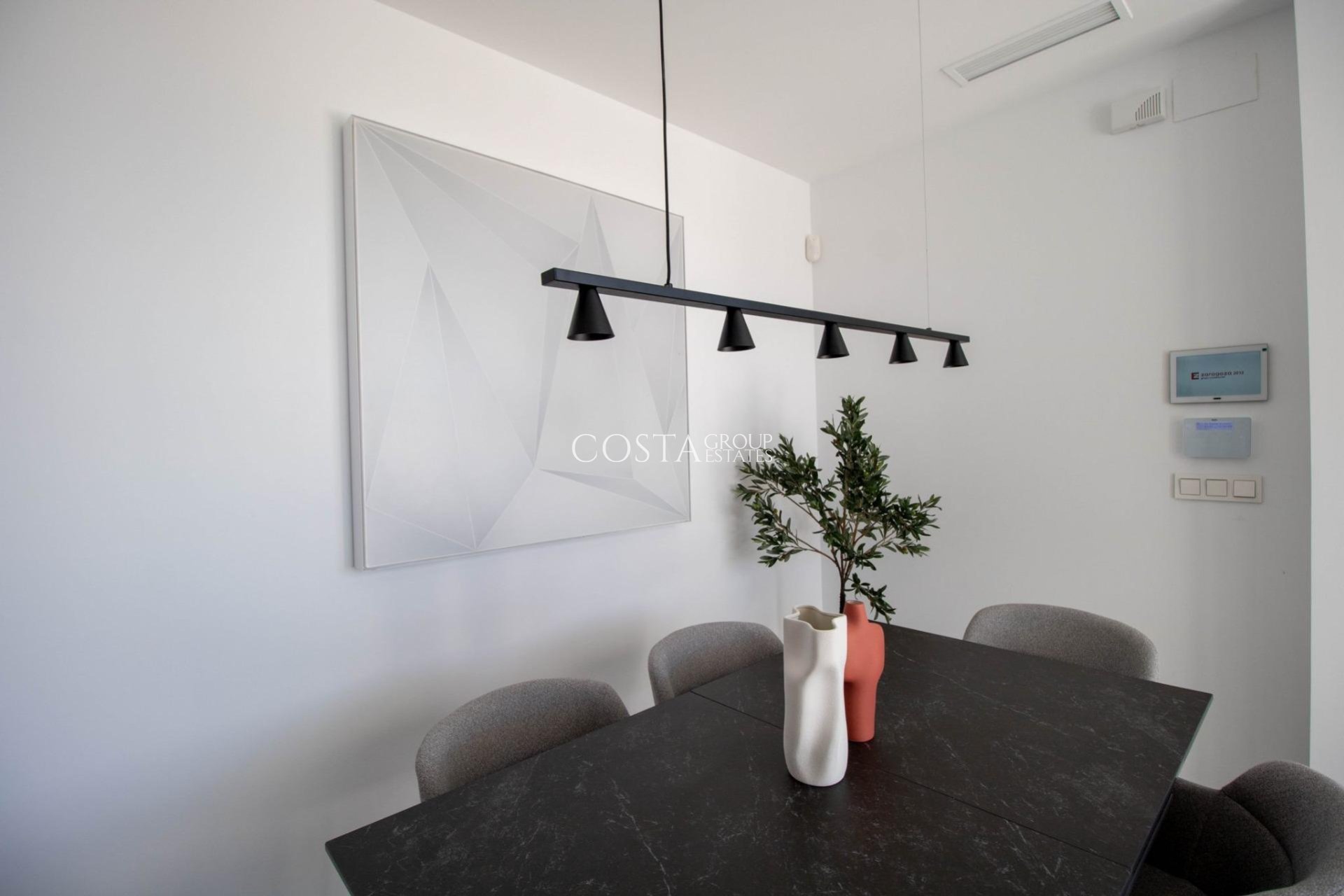 Neue Gebäude - Villa -
Finestrat - Puig Campana Golf