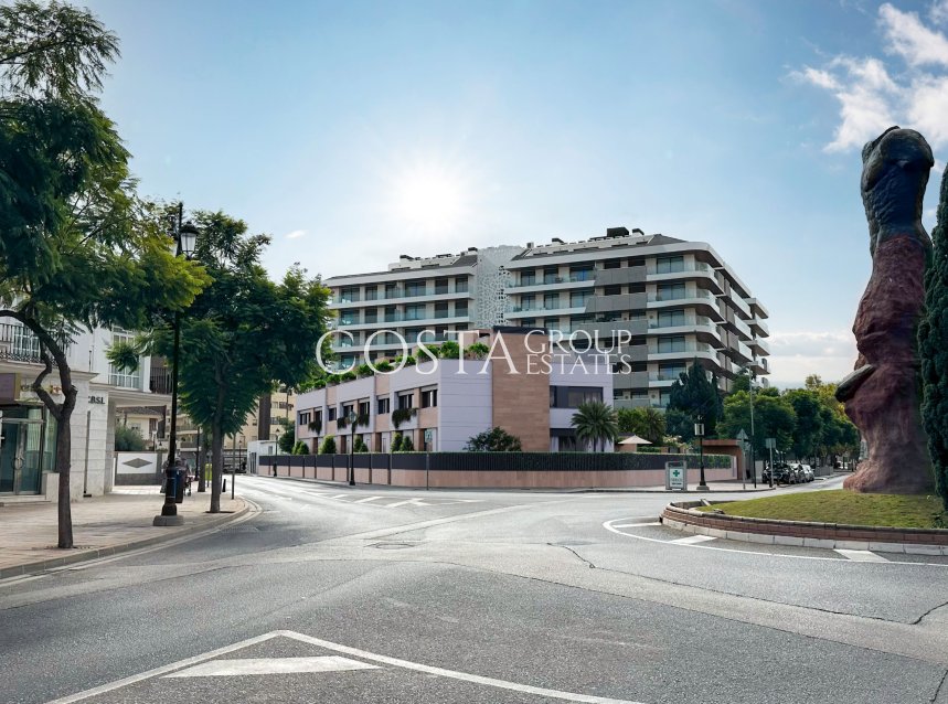 Neue Gebäude - Villa -
Fuengirola
