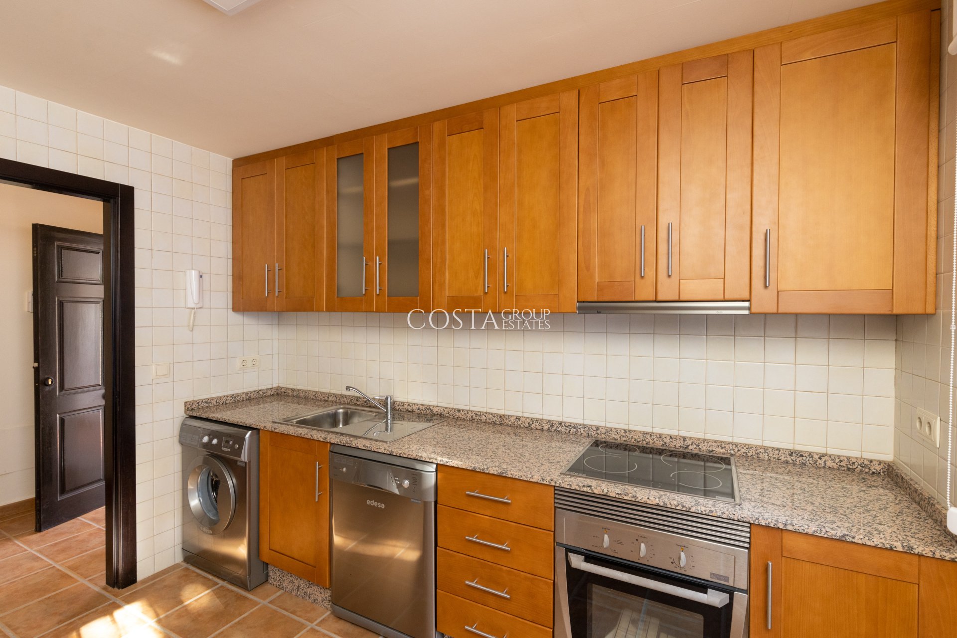 Neue Gebäude - Villa -
Fuente Álamo - Fuente Alamo