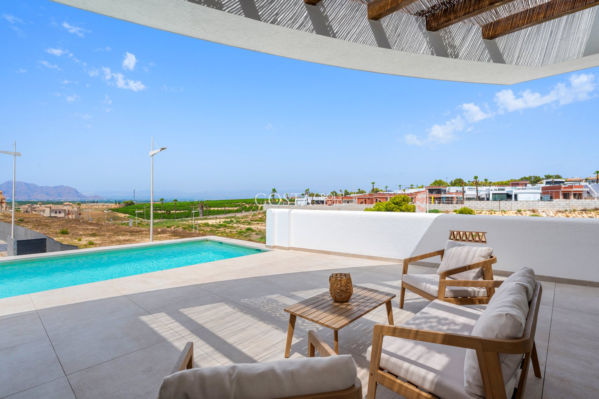Neue Gebäude - Villa -
La Finca Golf