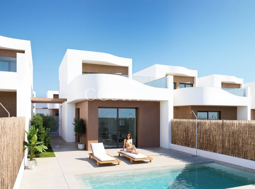 Neue Gebäude - Villa -
La Herrada