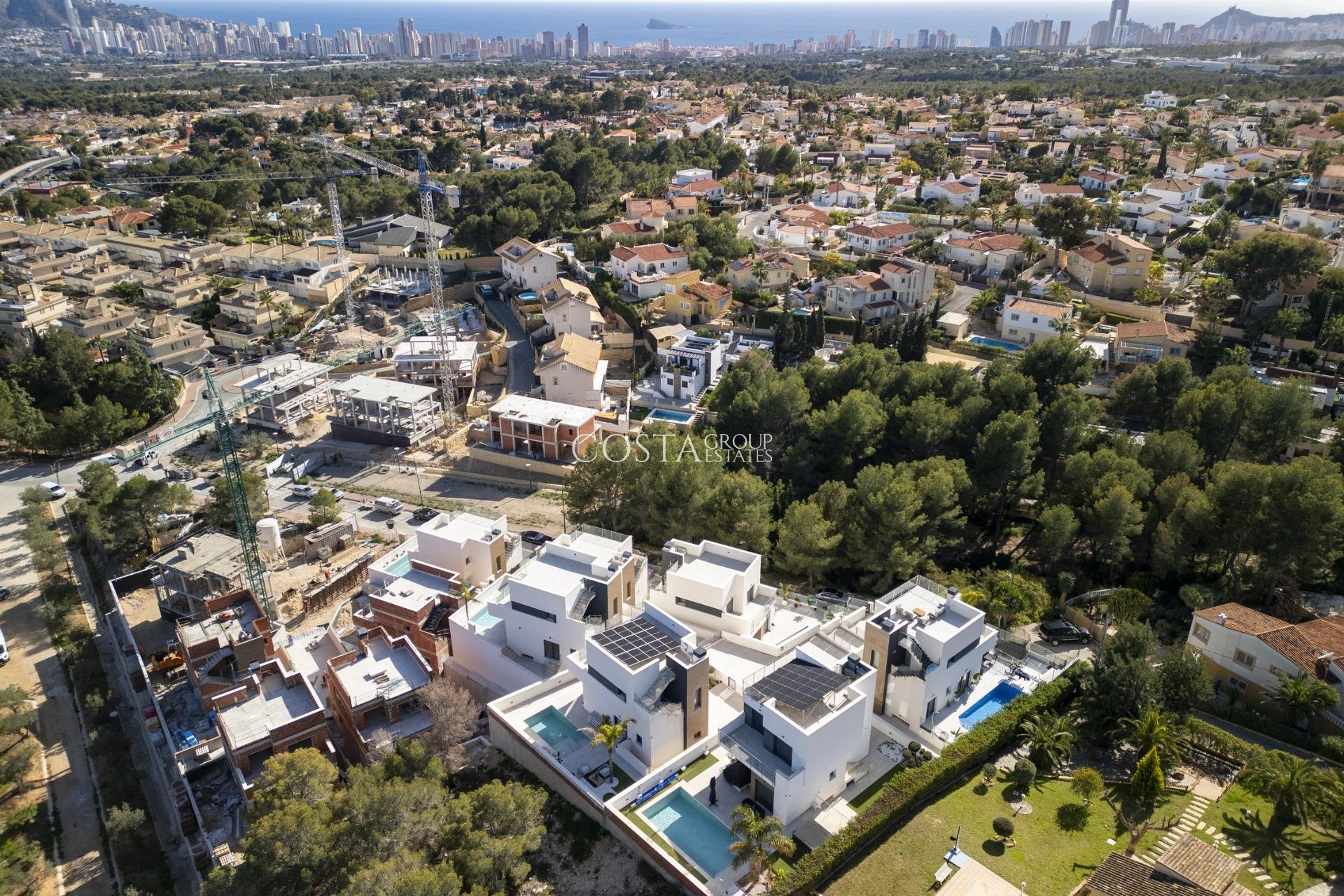 Neue Gebäude - Villa -
La Nucía - Urb. Don Mar
