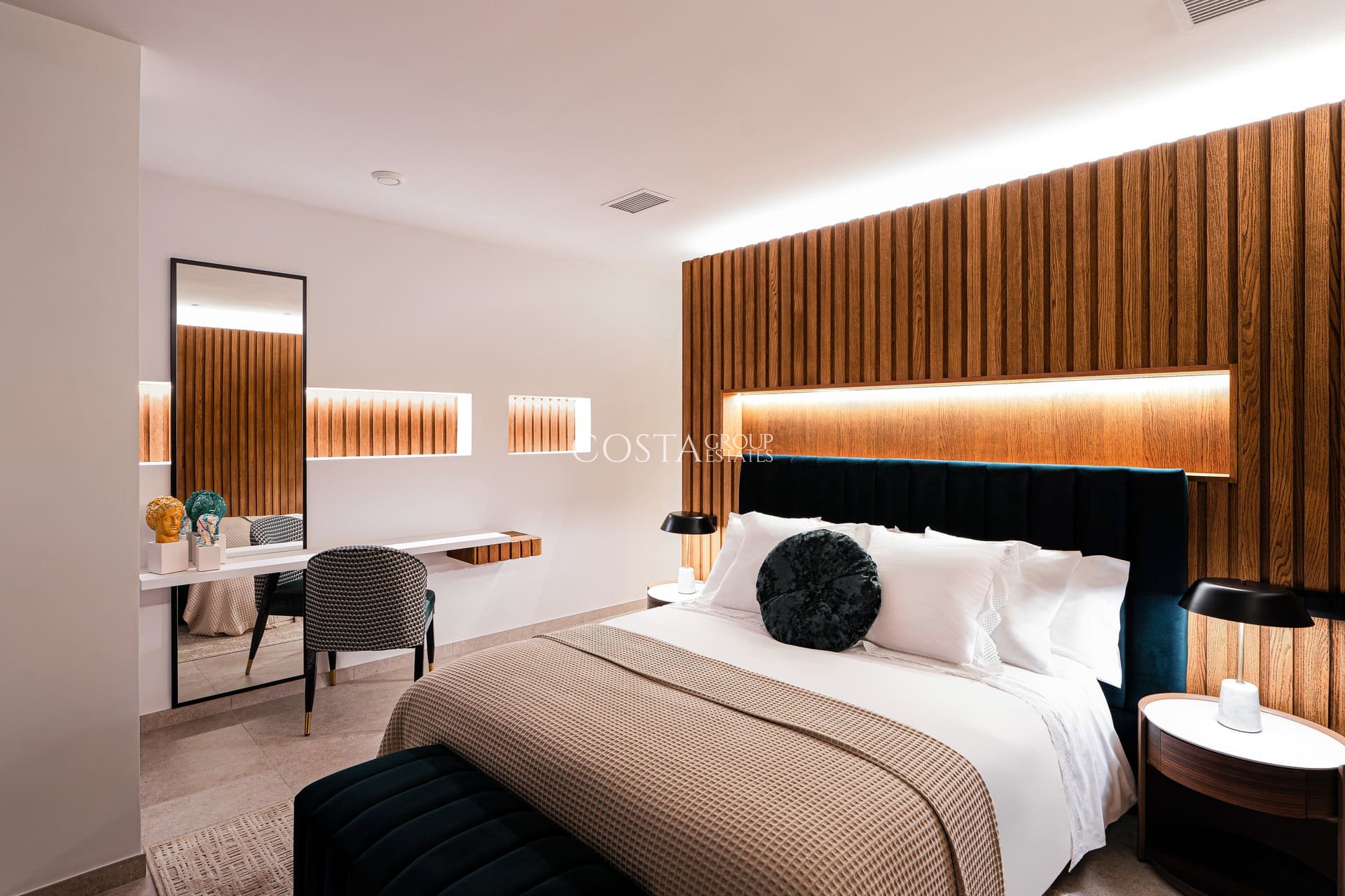 Neue Gebäude - Villa -
La Nucía