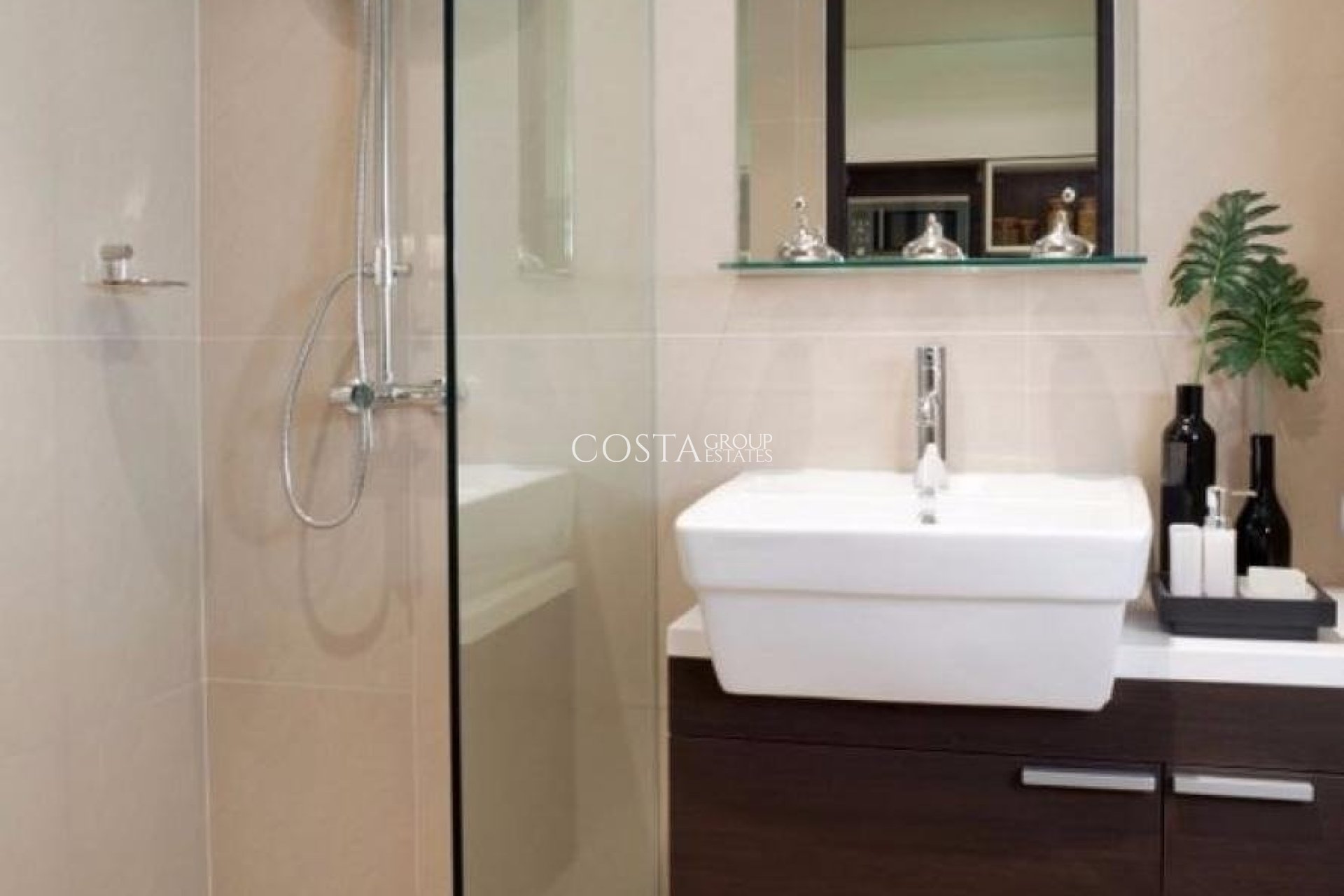 Neue Gebäude - Villa -
La Romana - Villas de la Romana