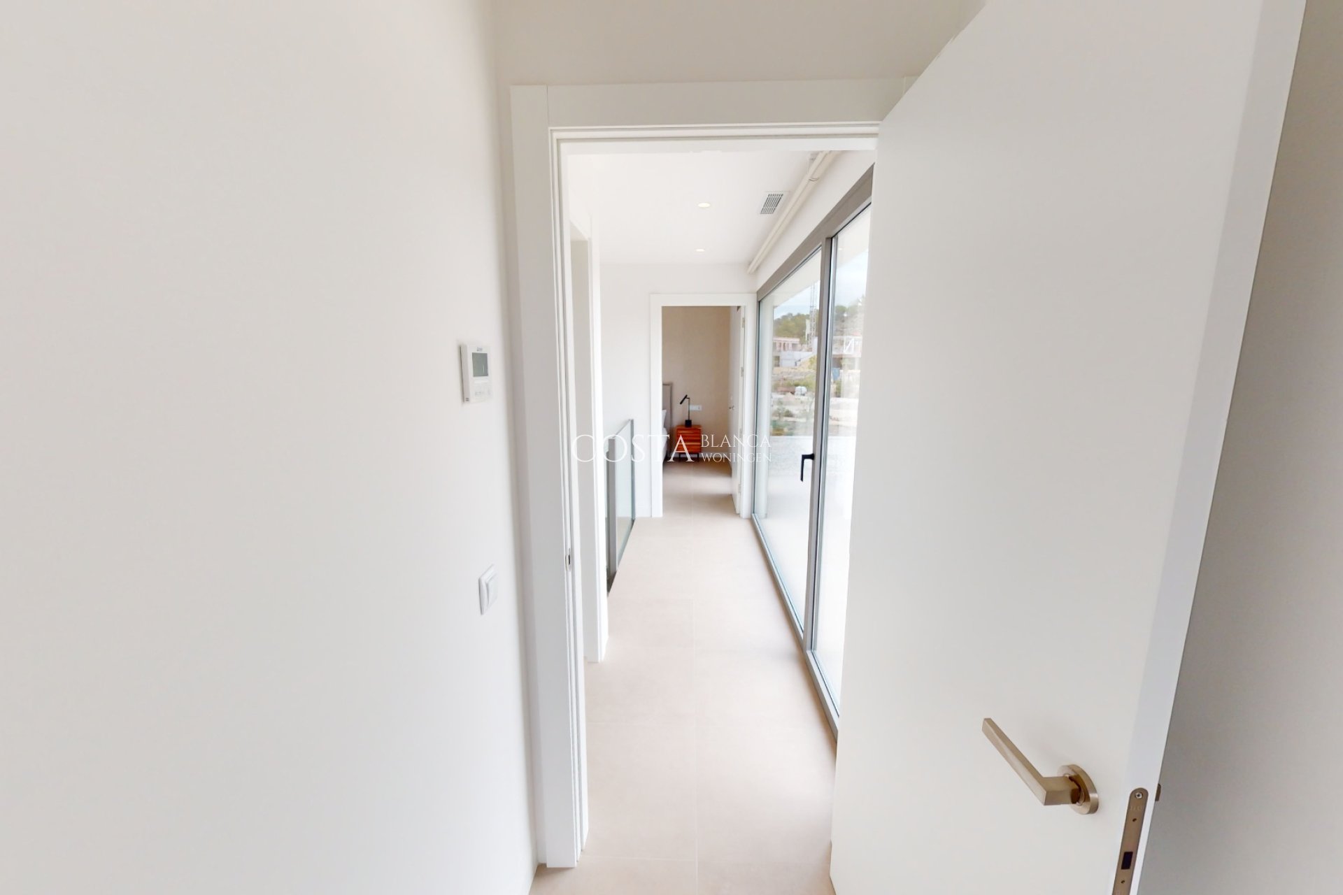 Neue Gebäude - Villa -
Las Colinas Golf and Country Club