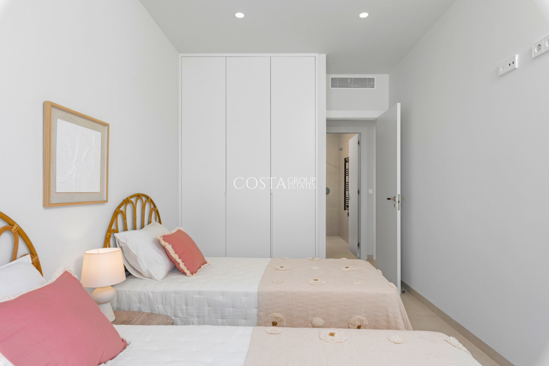 Neue Gebäude - Villa -
Los Alcazares - Los Alcázares