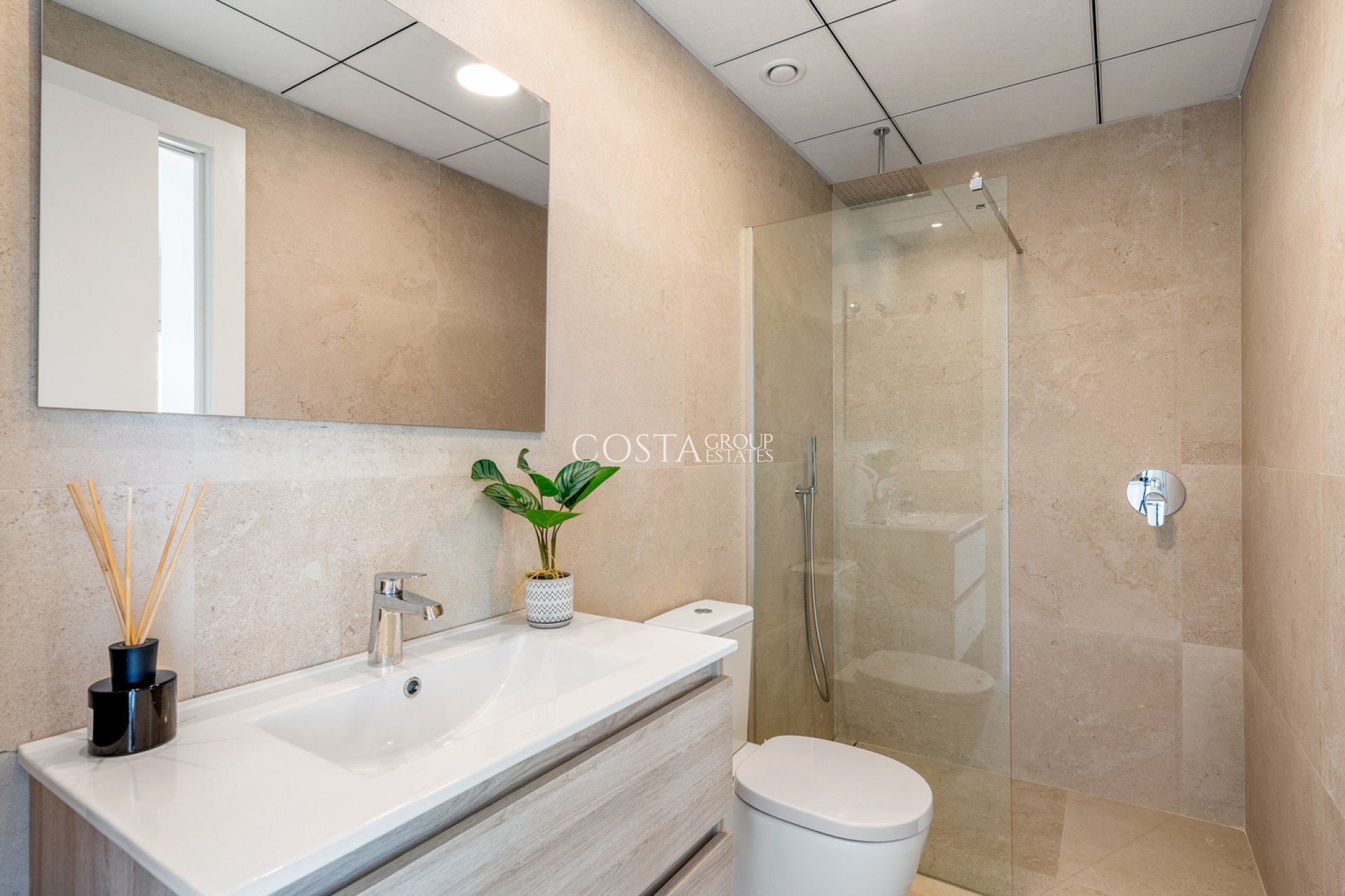 Neue Gebäude - Villa -
Los Alcazares - Los Alcázares