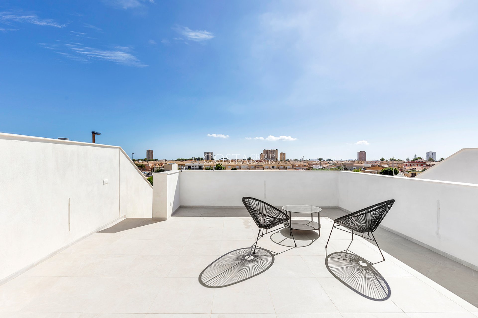 Neue Gebäude - Villa -
Los Alcazares - Los Alcázares