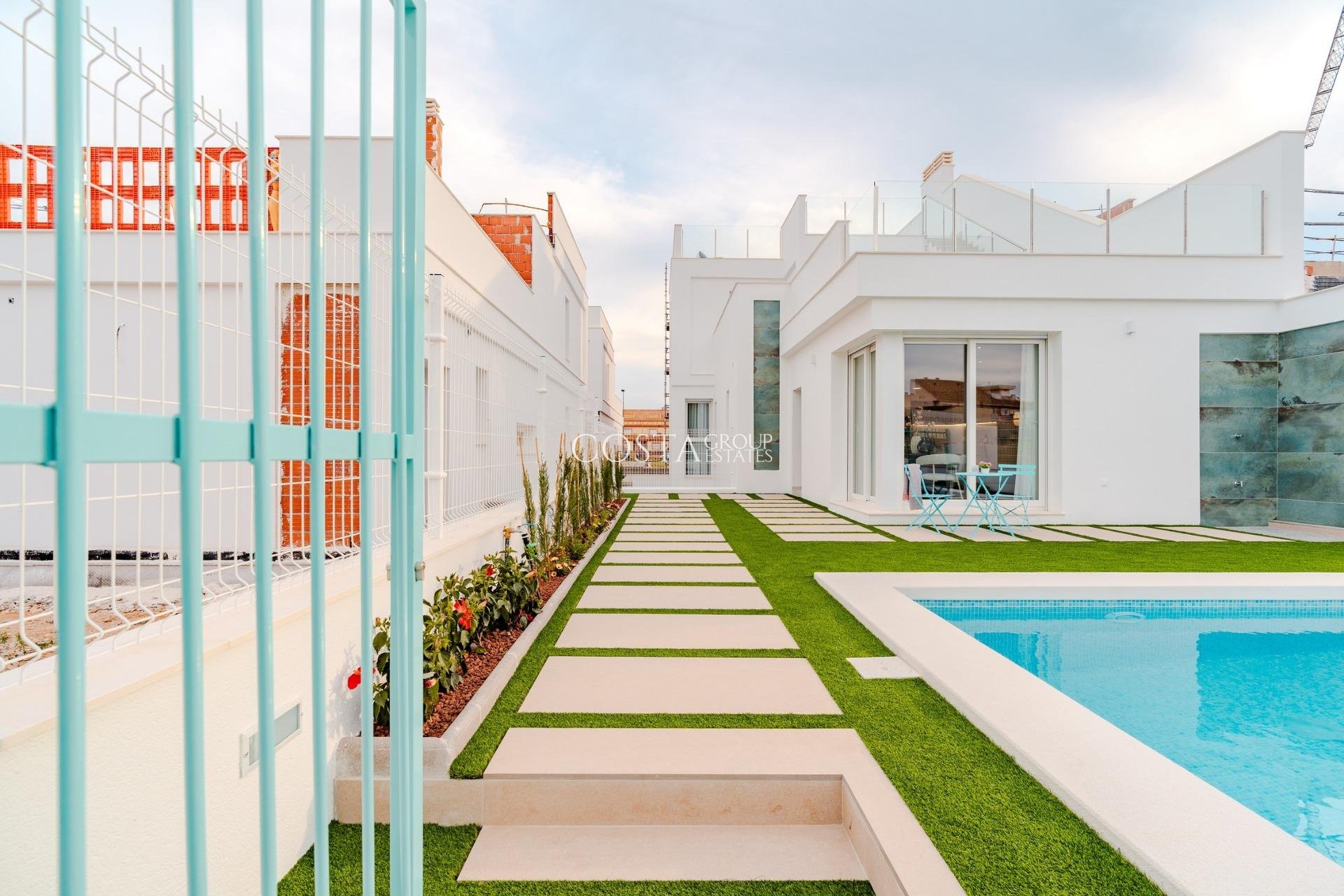 Neue Gebäude - Villa -
Los Alcazares - Torre del Rame