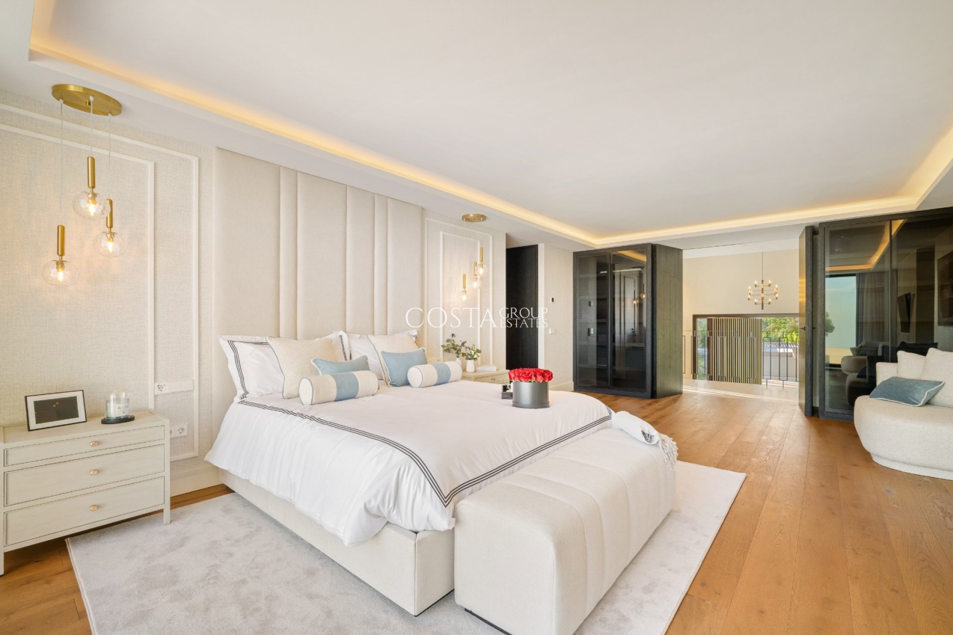 Neue Gebäude - Villa -
Marbella