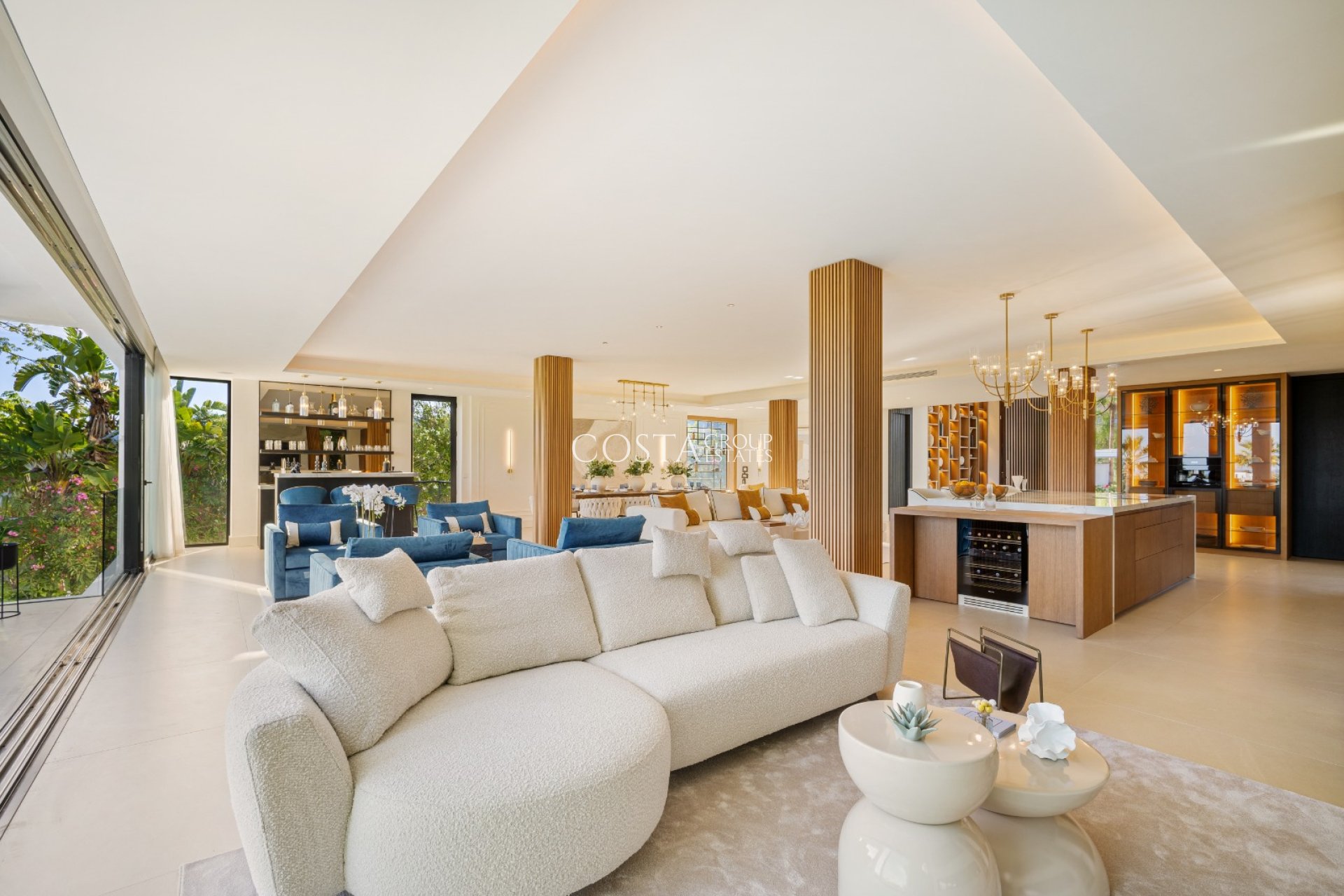 Neue Gebäude - Villa -
Marbella