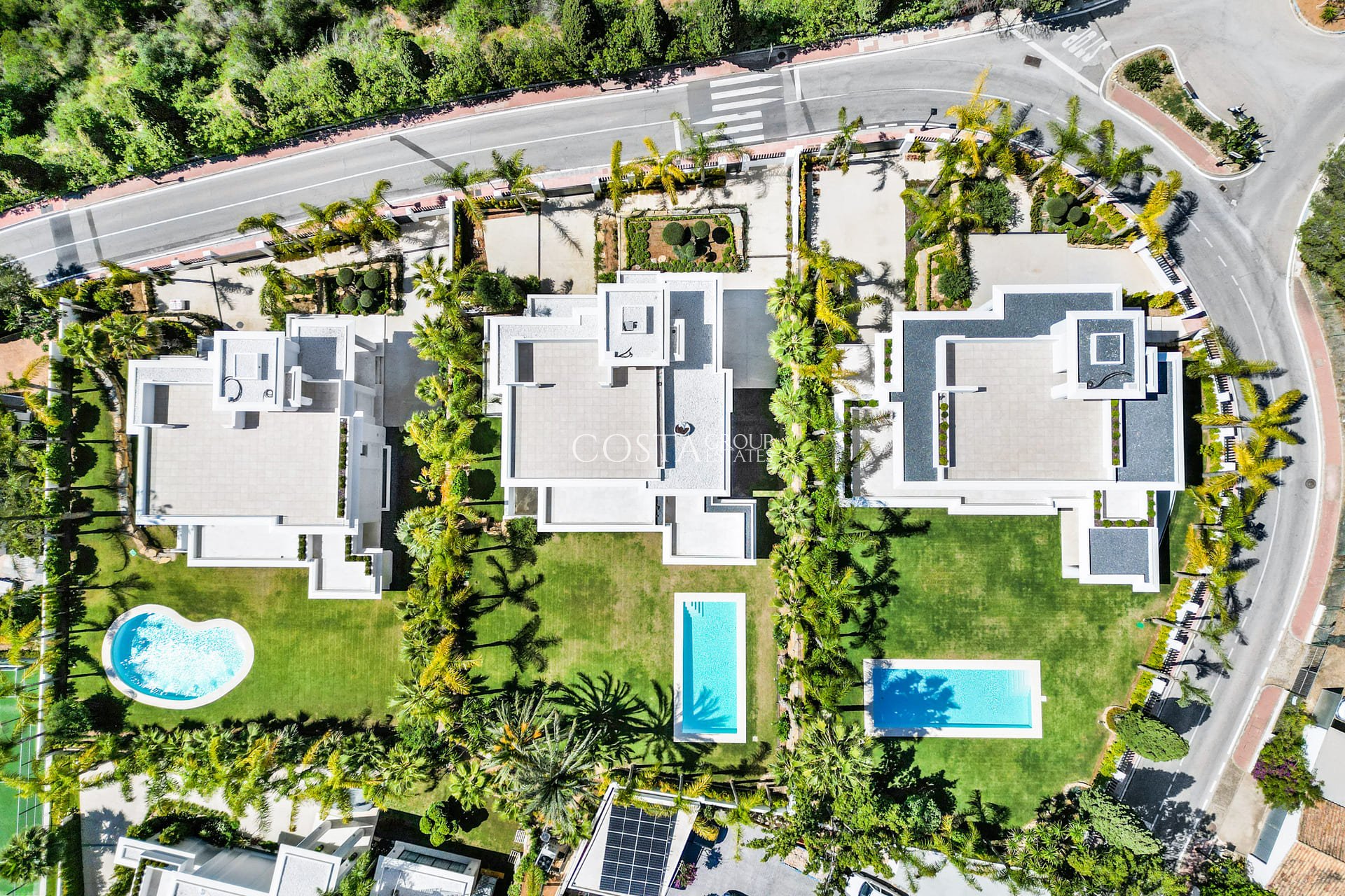 Neue Gebäude - Villa -
Marbella