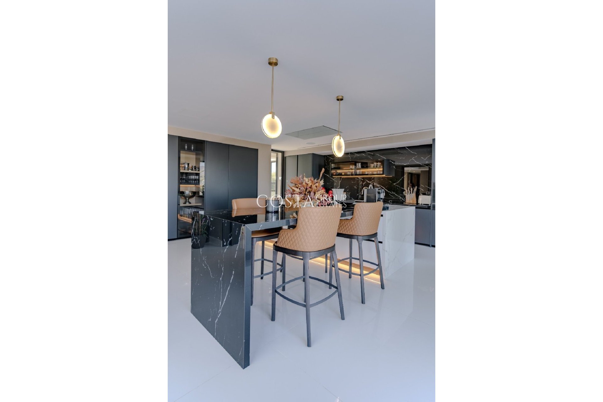 Neue Gebäude - Villa -
Mijas