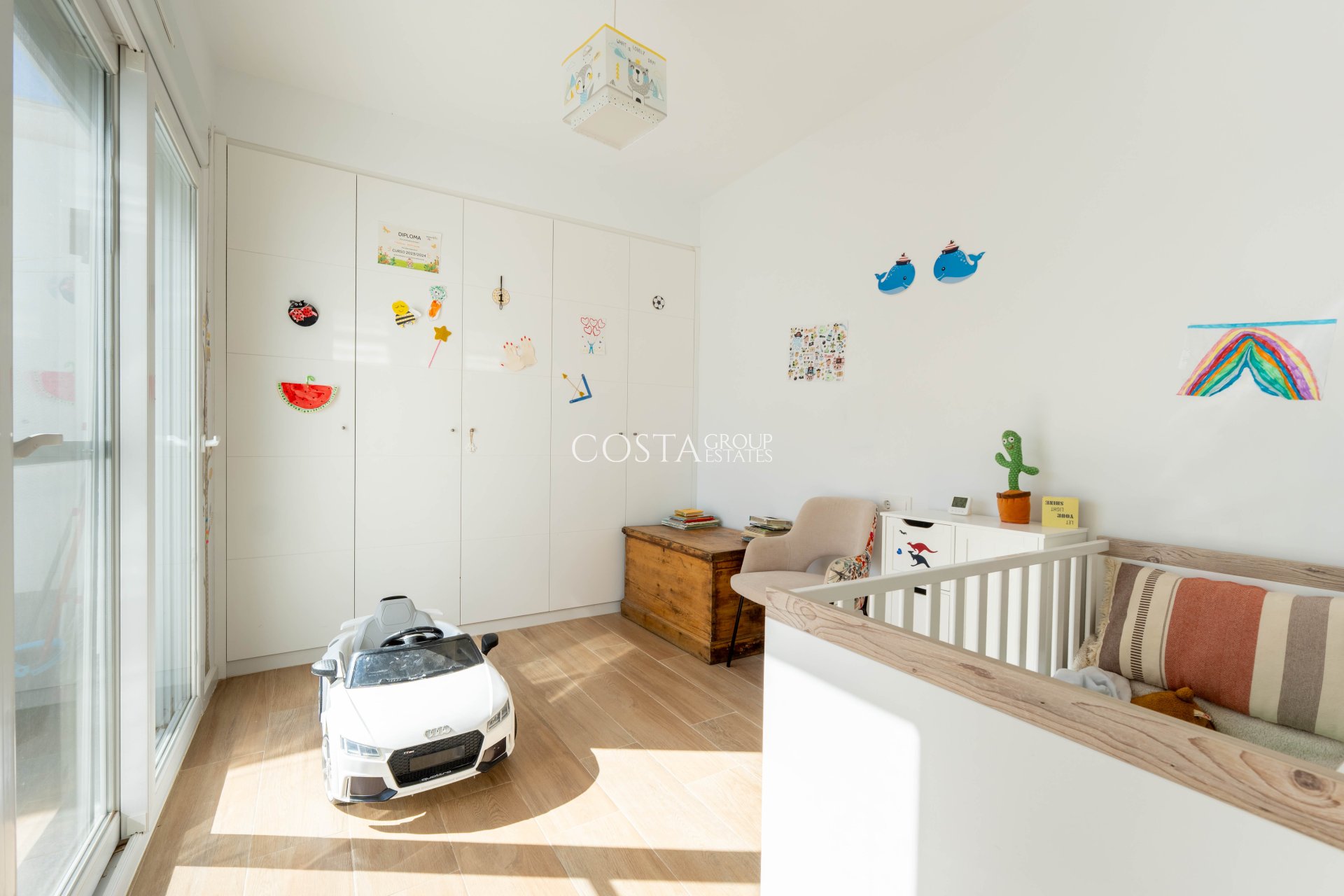 Neue Gebäude - Villa -
Murcia