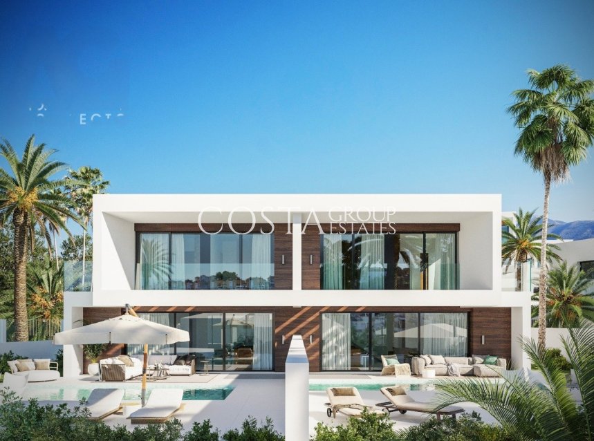 Neue Gebäude - Villa -
Nerja