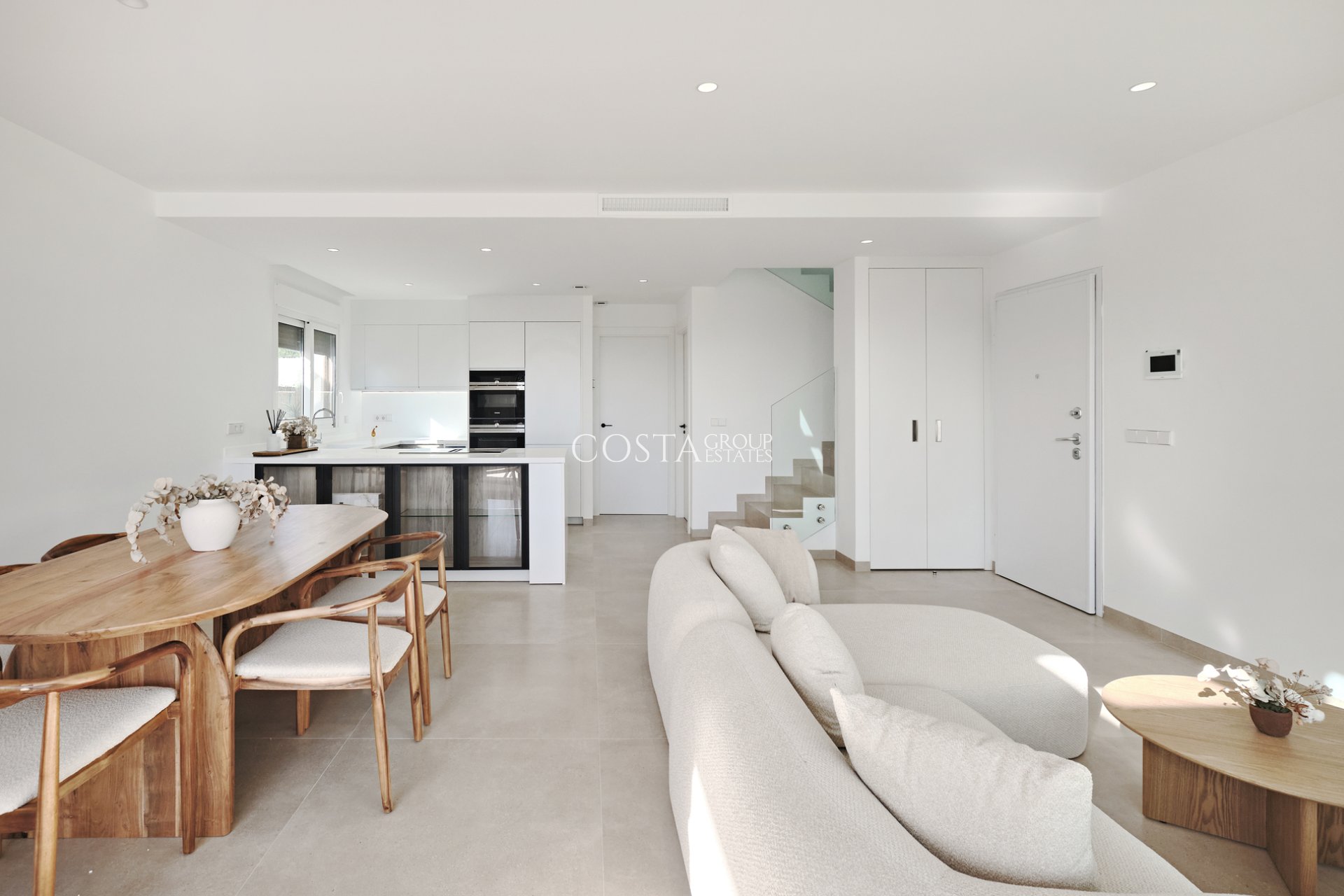 Neue Gebäude - Villa -
Orihuela Costa