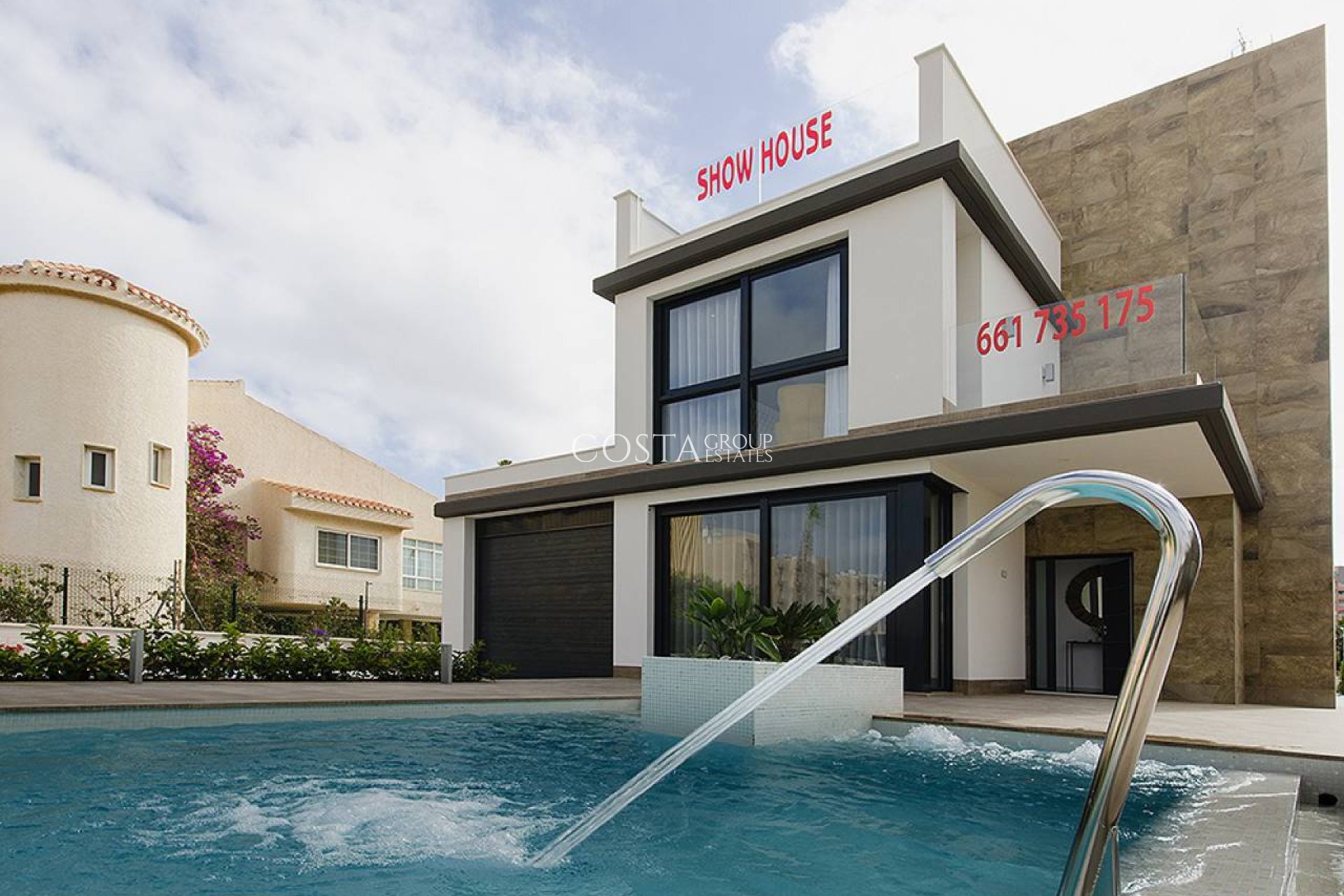 Neue Gebäude - Villa -
Orihuela