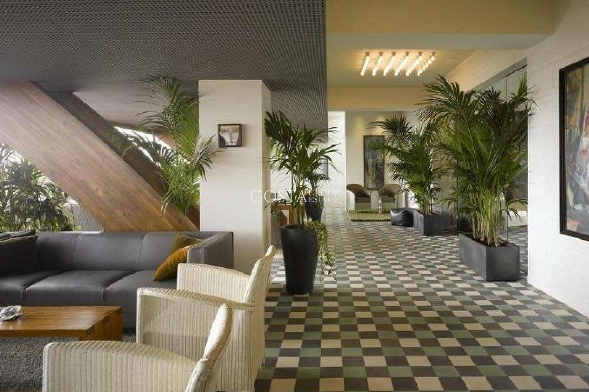 Neue Gebäude - Villa -
Peraleja Golf