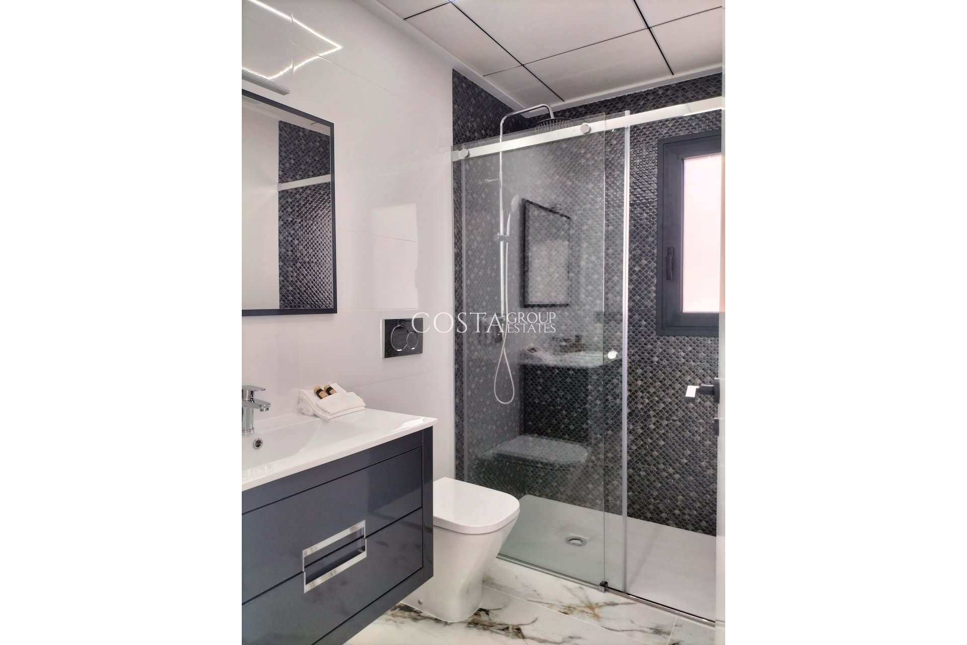 Neue Gebäude - Villa -
Pilar de la Horadada - Pilar De La Horadada