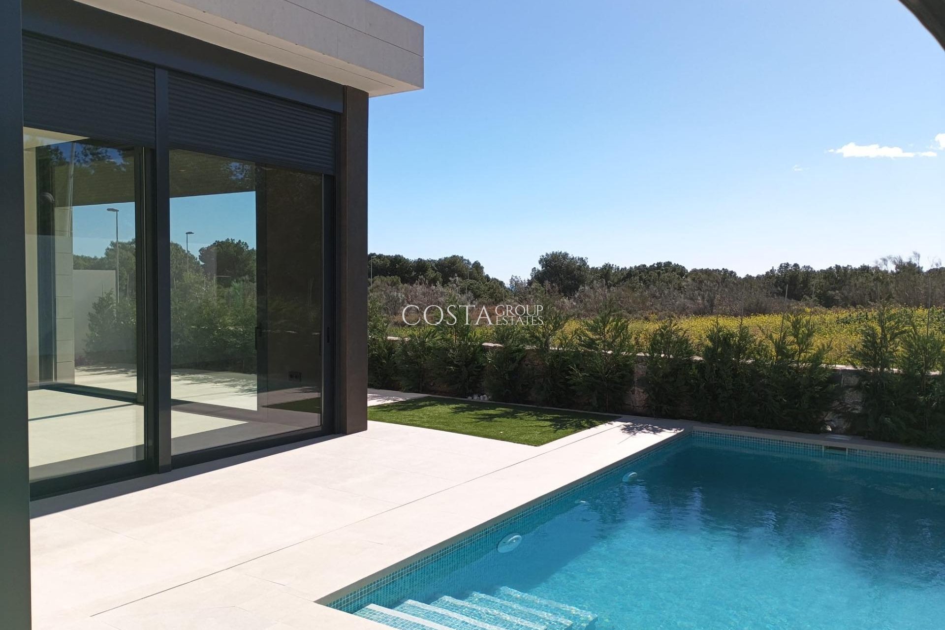 Neue Gebäude - Villa -
Pilar de la Horadada - Roda Golf