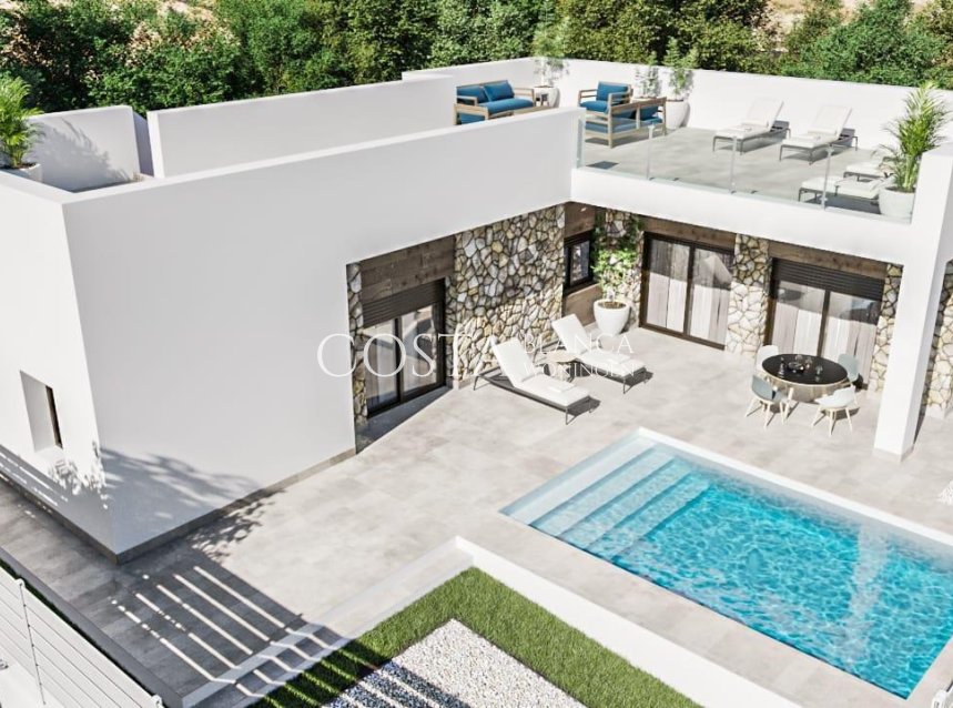 Neue Gebäude - Villa -
Pinoso - Campo