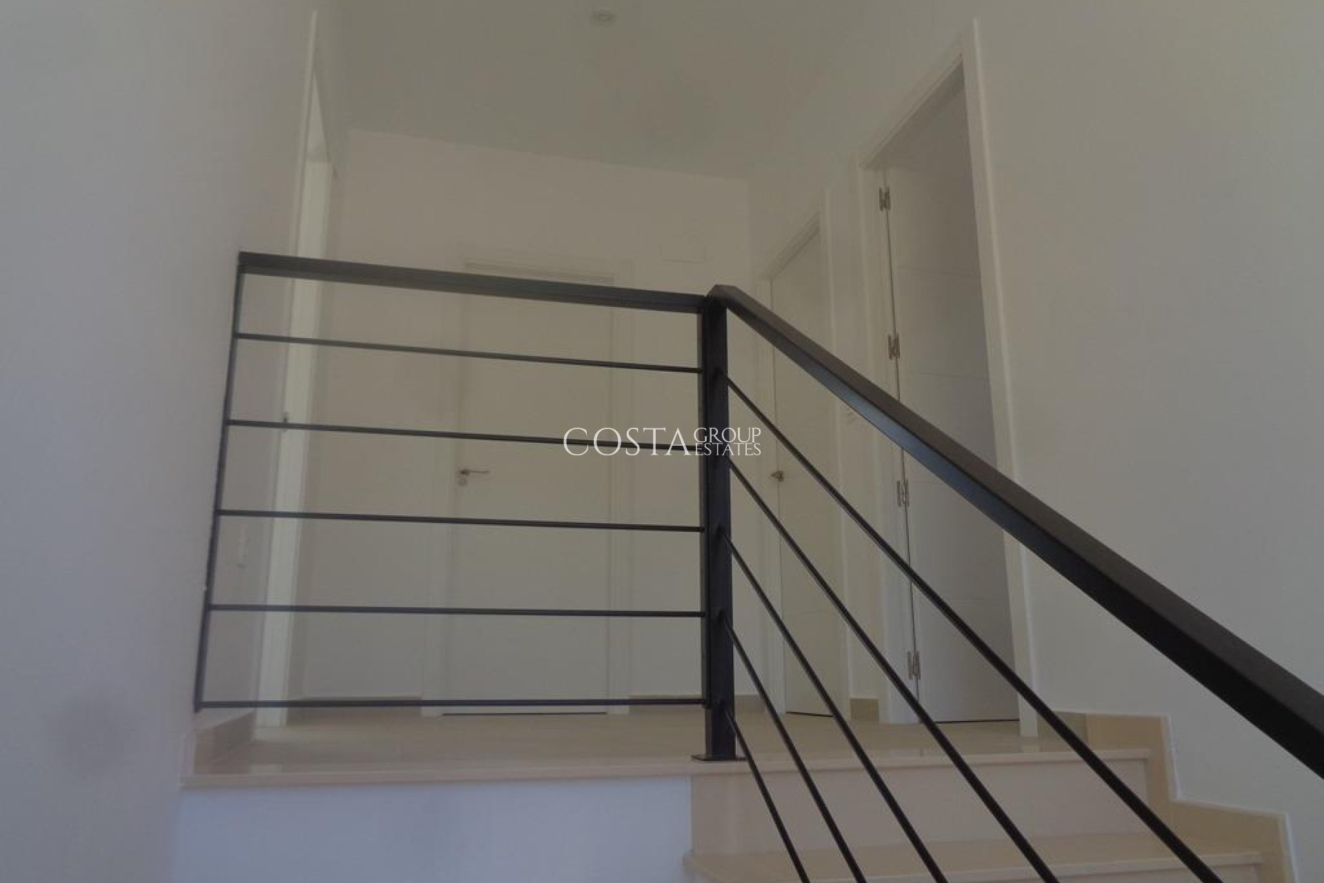 Neue Gebäude - Villa -
Pinoso