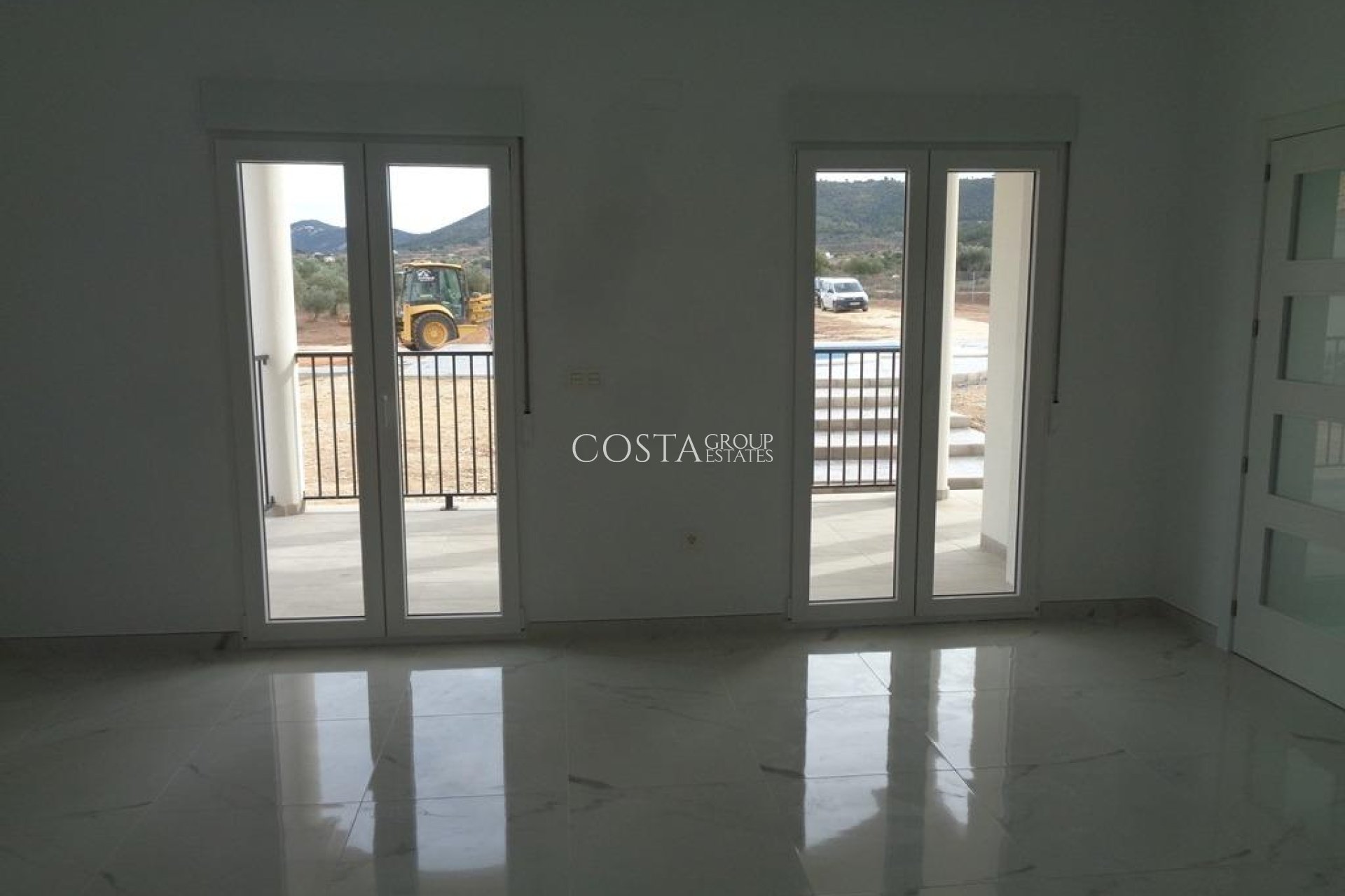 Neue Gebäude - Villa -
Pinoso