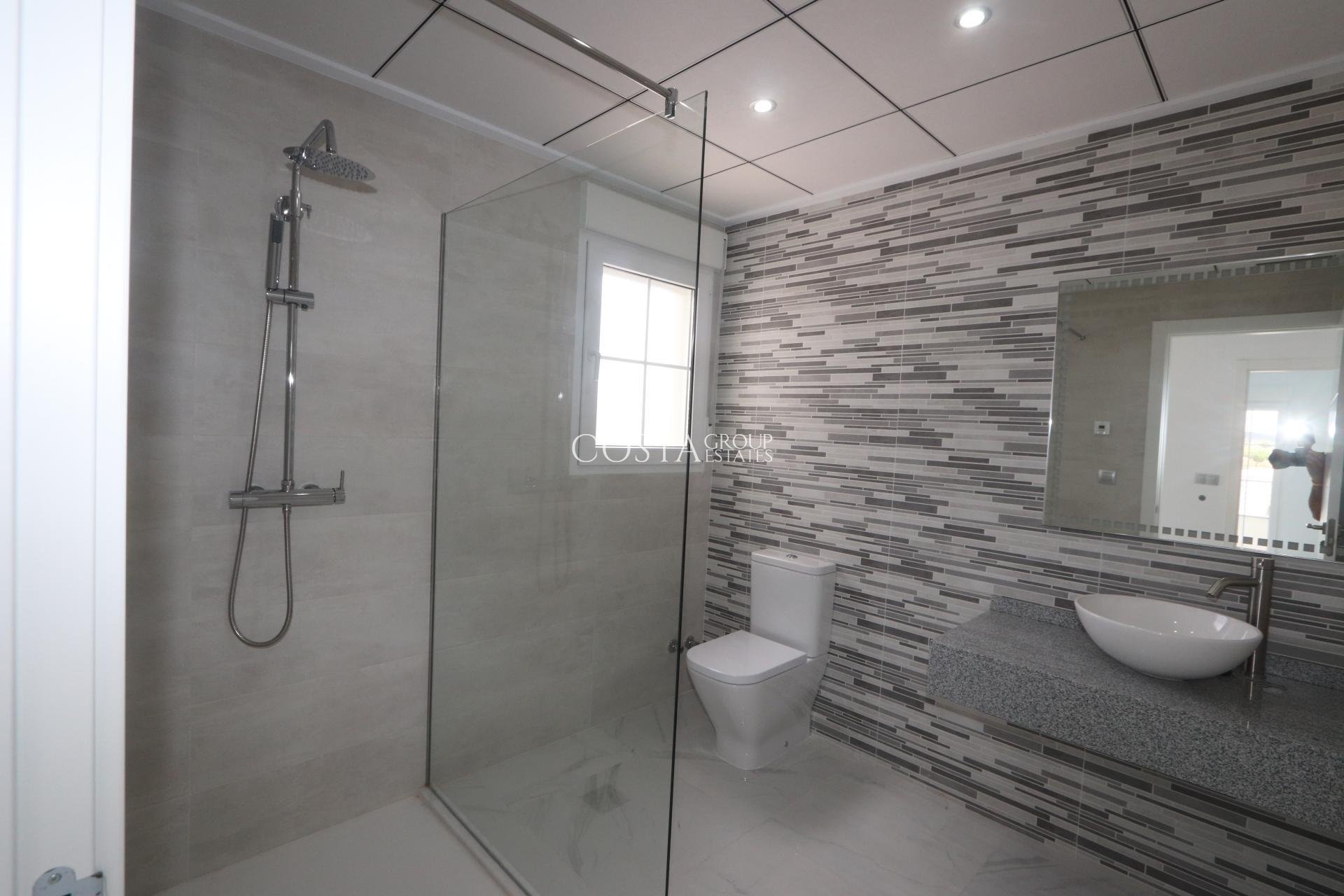 Neue Gebäude - Villa -
Pinoso