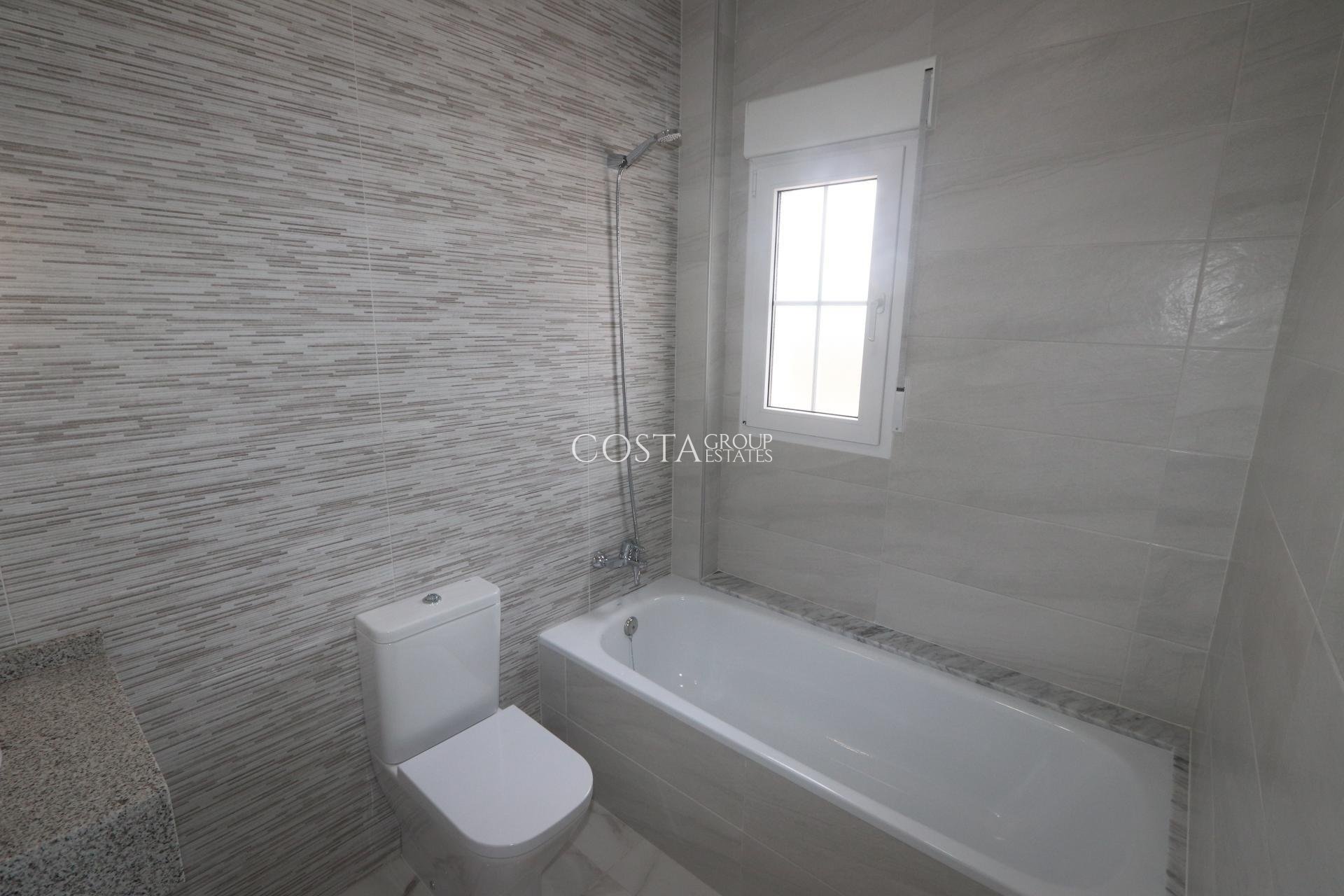 Neue Gebäude - Villa -
Pinoso