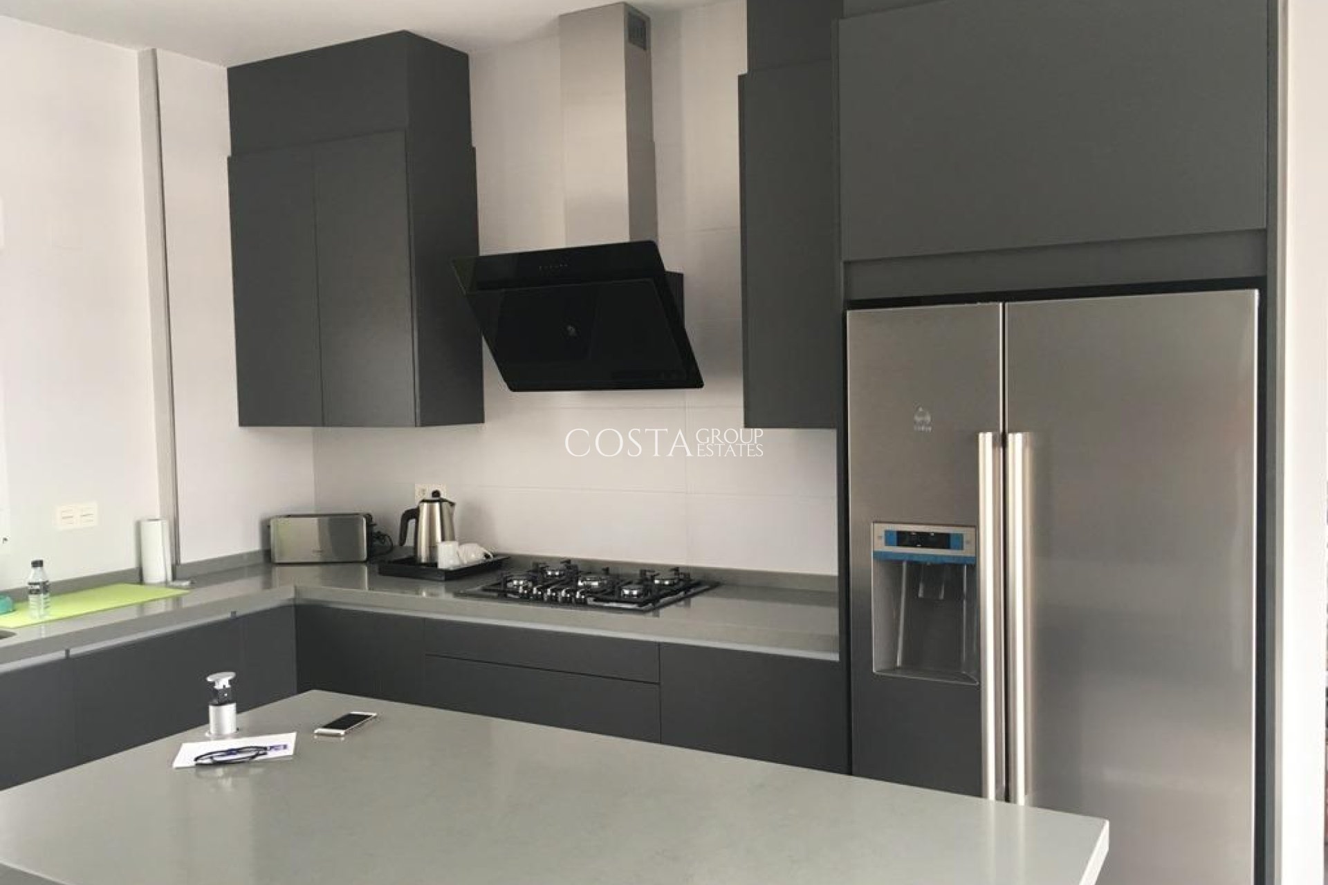 Neue Gebäude - Villa -
Pinoso