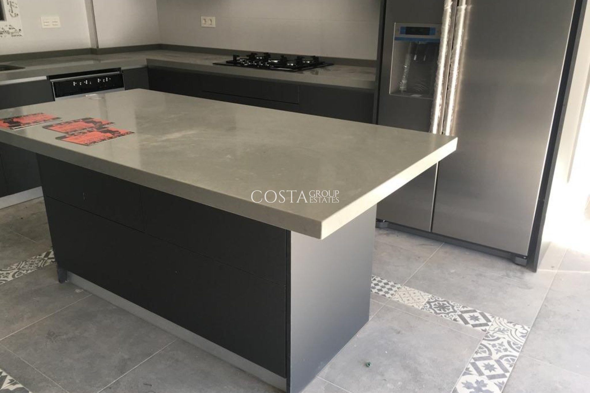 Neue Gebäude - Villa -
Pinoso