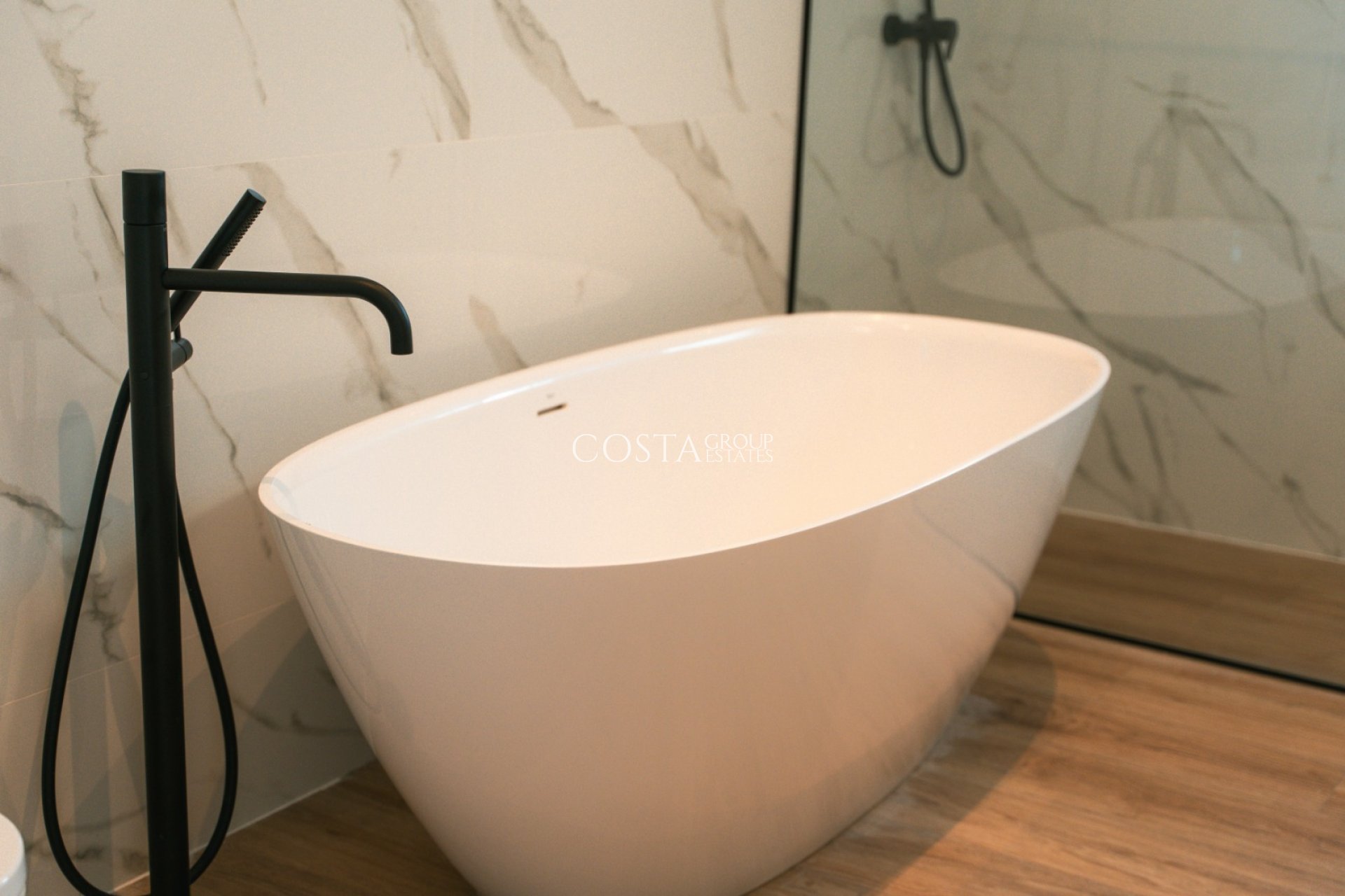 Neue Gebäude - Villa -
Pinoso