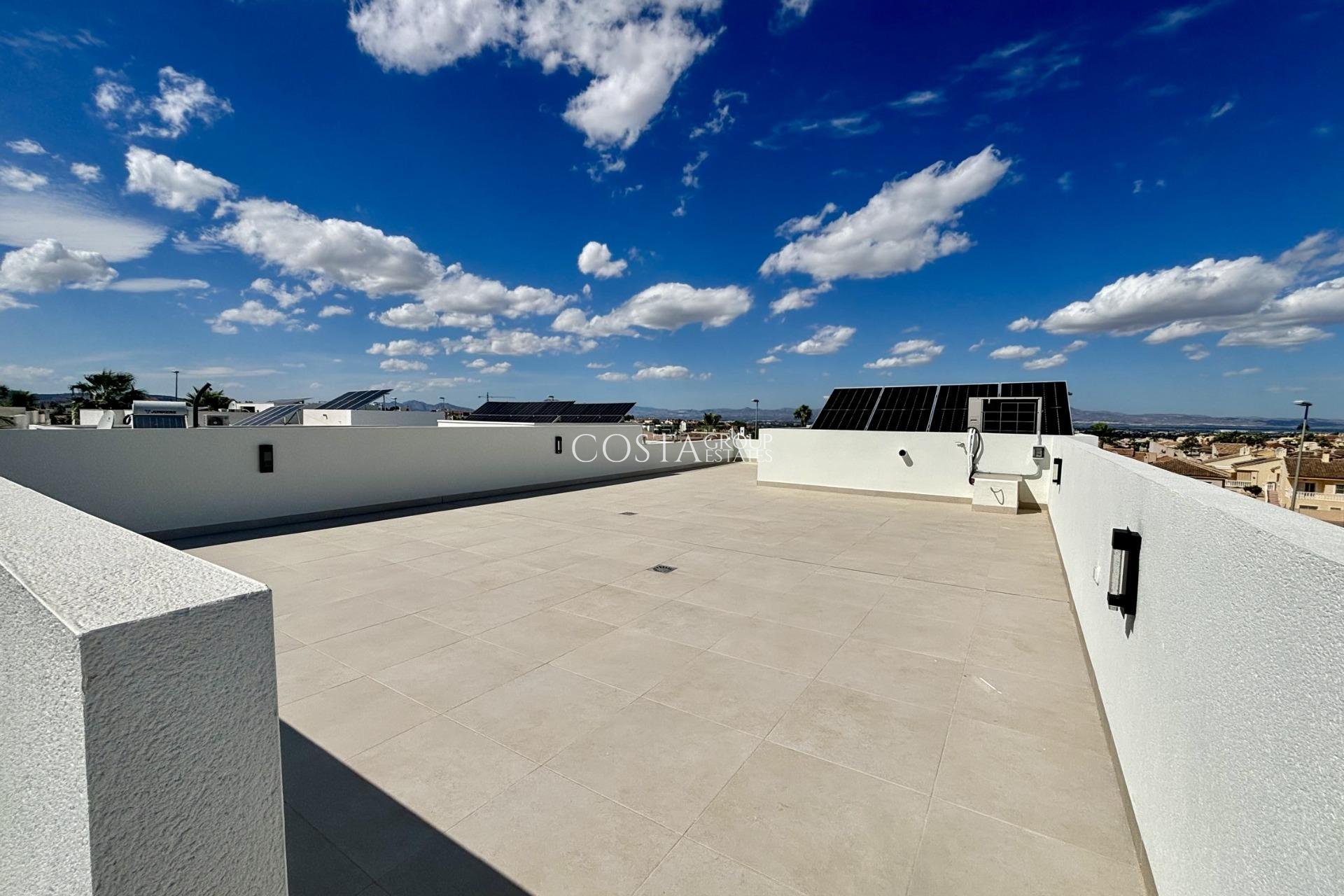 Neue Gebäude - Villa -
Rojales - Atalaya Park