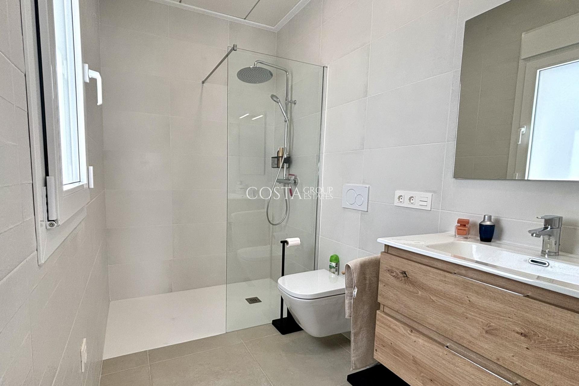 Neue Gebäude - Villa -
Rojales - Atalaya Park