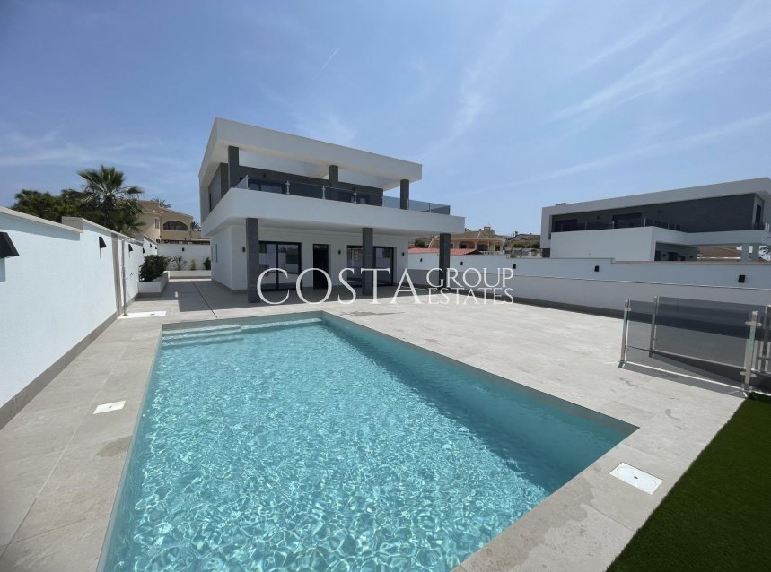 Neue Gebäude - Villa -
Rojales - Ciudad Quesada