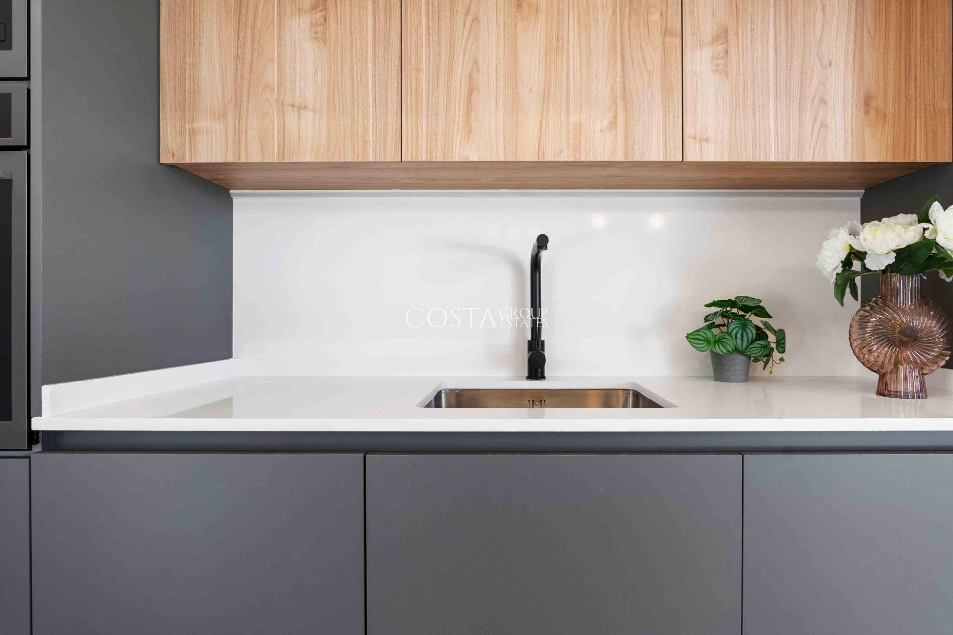 Neue Gebäude - Villa -
Rojales