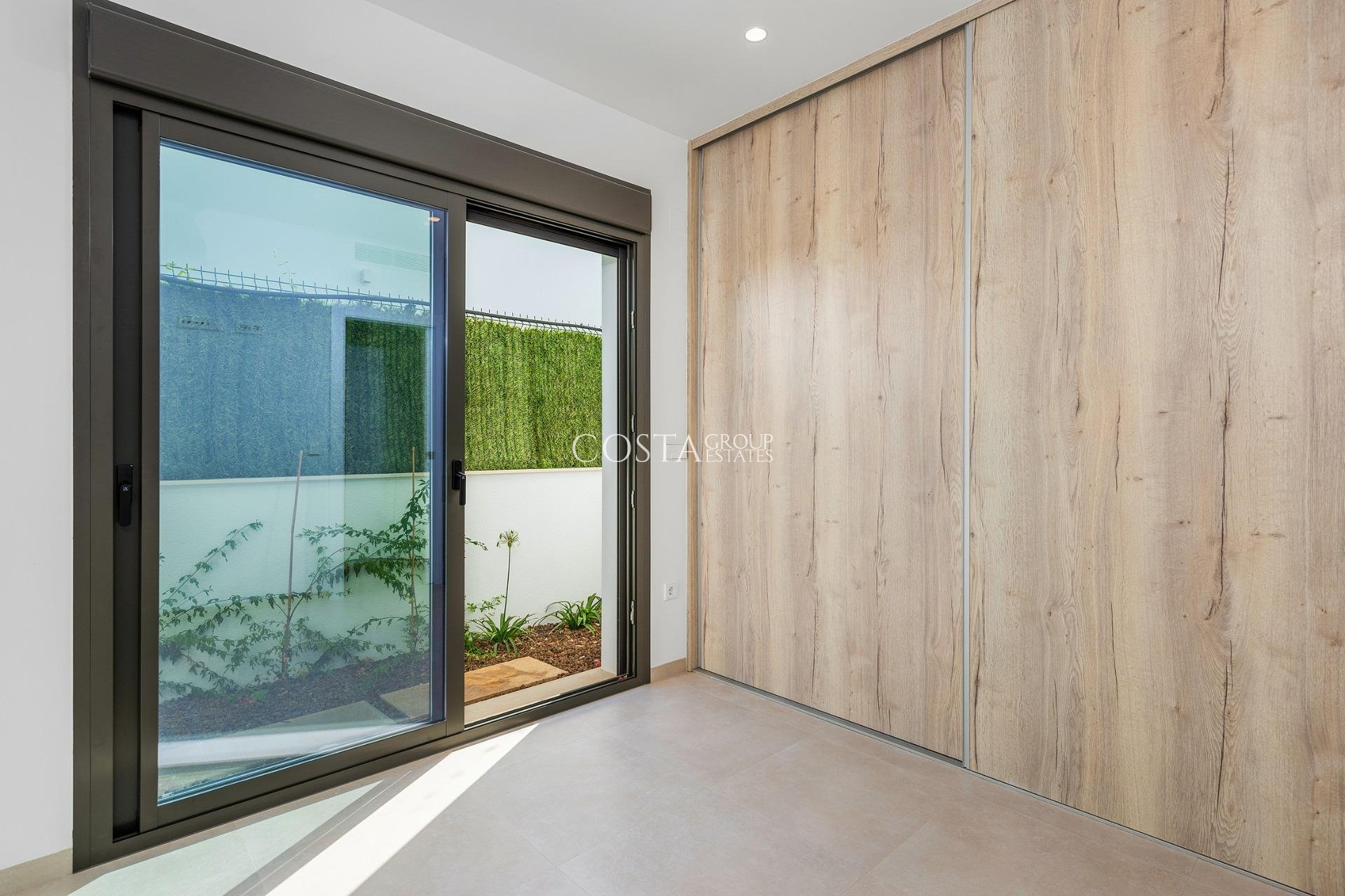 Neue Gebäude - Villa -
San Javier - Parque del doce