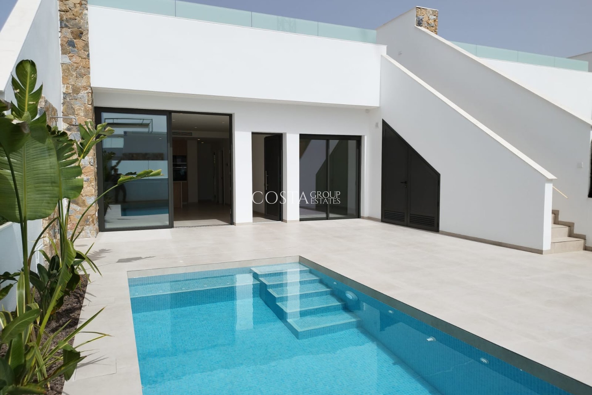 Neue Gebäude - Villa -
San Javier