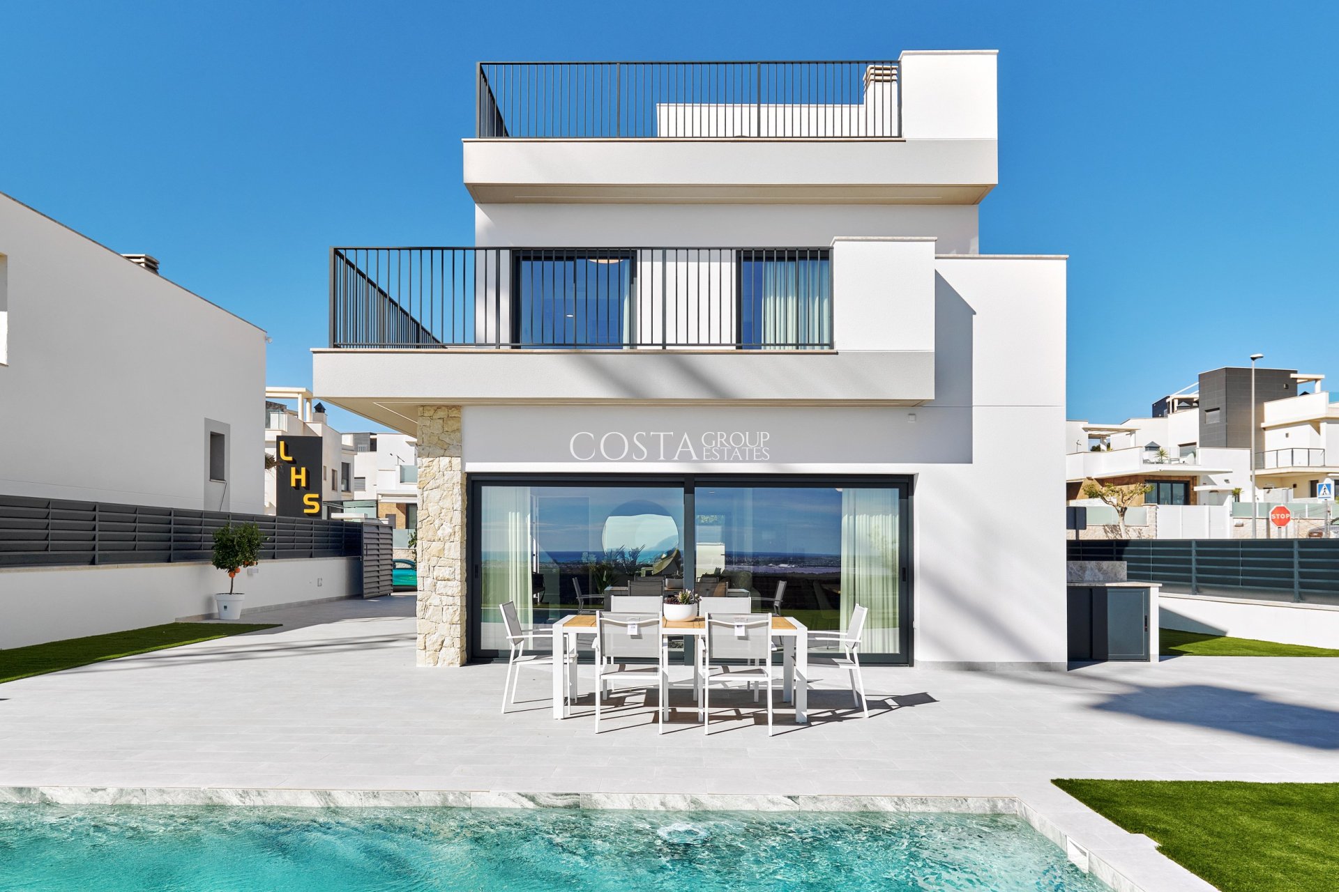 Neue Gebäude - Villa -
San Miguel de Salinas - San Miguel De Salinas