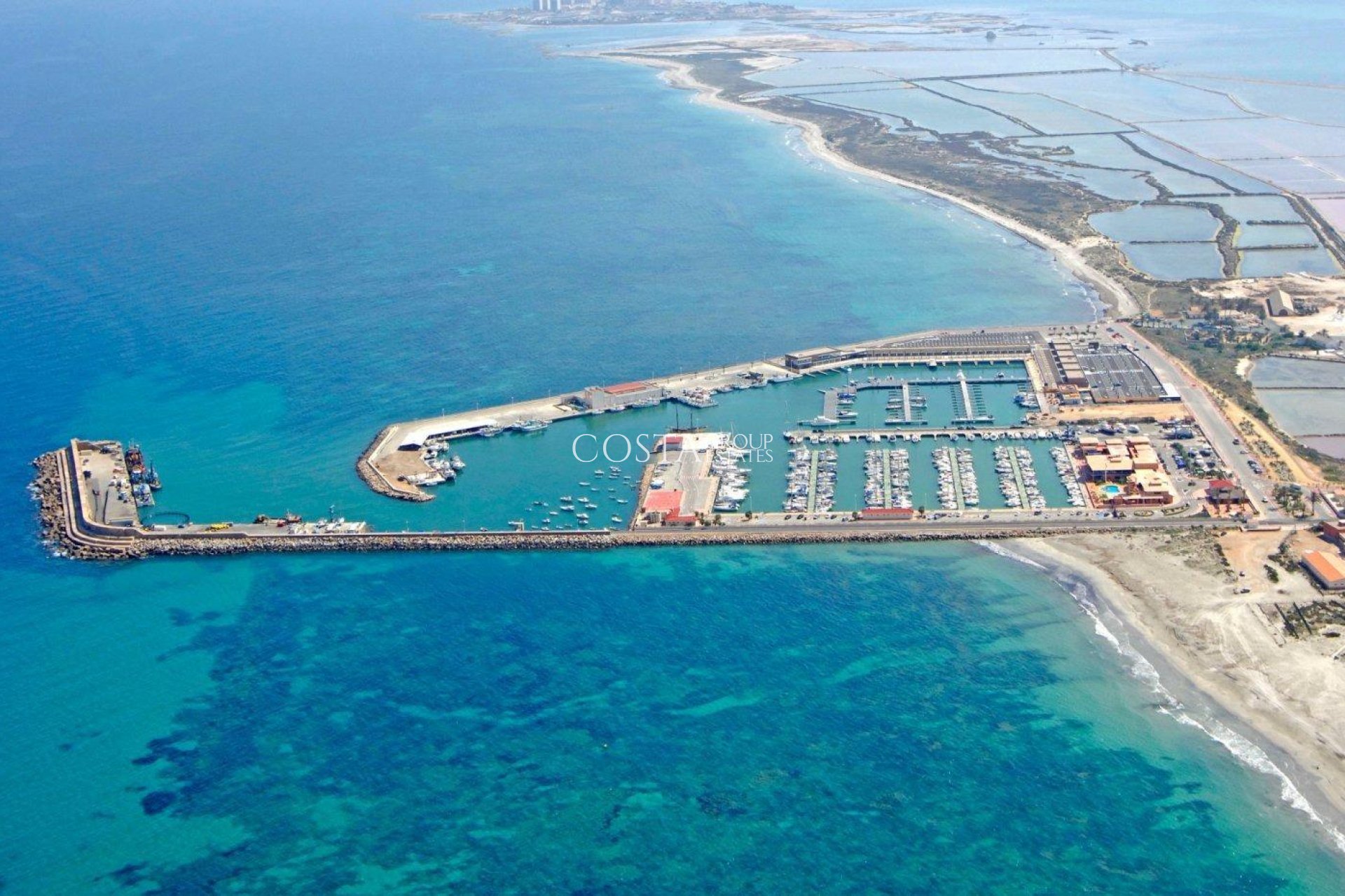 Neue Gebäude - Villa -
San Pedro del Pinatar - Centro