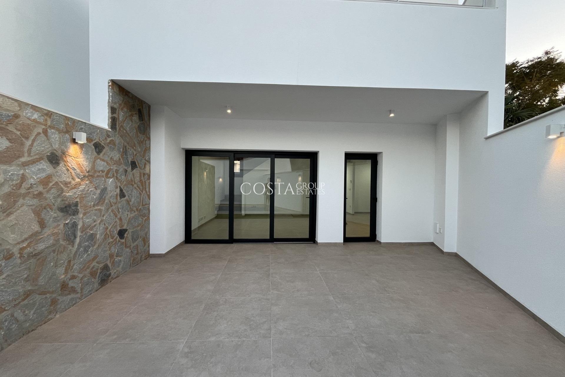 Neue Gebäude - Villa -
San Pedro del Pinatar - Lo Pagan