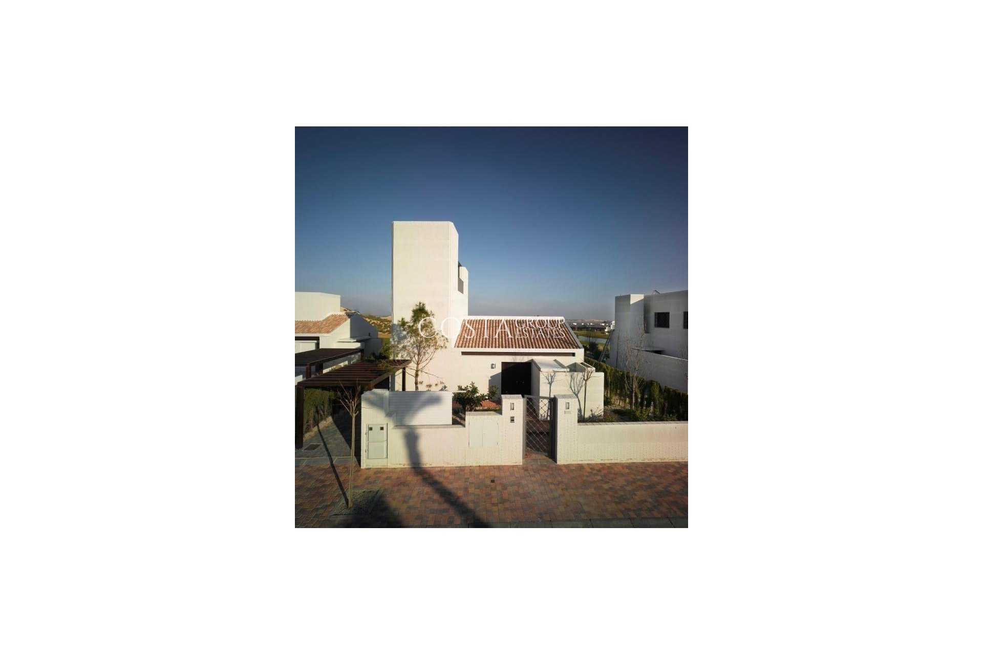 Neue Gebäude - Villa -
Sucina - Peraleja Golf