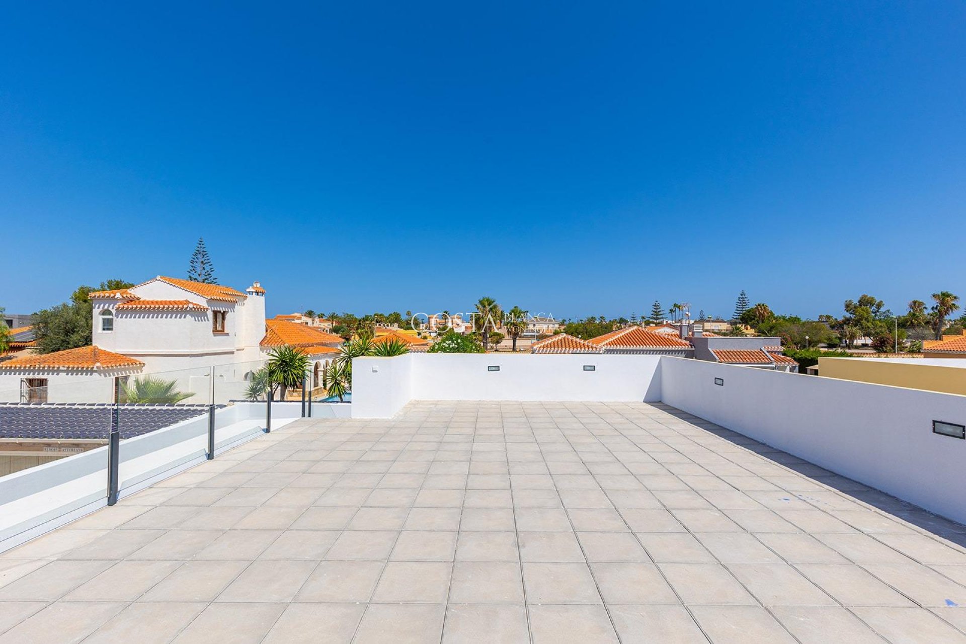 Neue Gebäude - Villa -
Torrevieja - Los Balcones