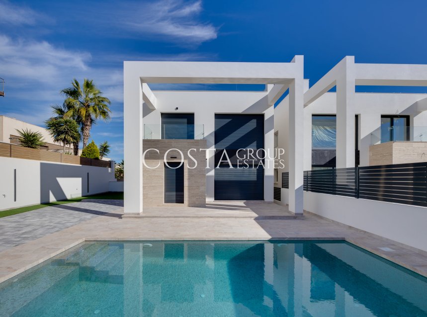 Neue Gebäude - Villa -
Torrevieja