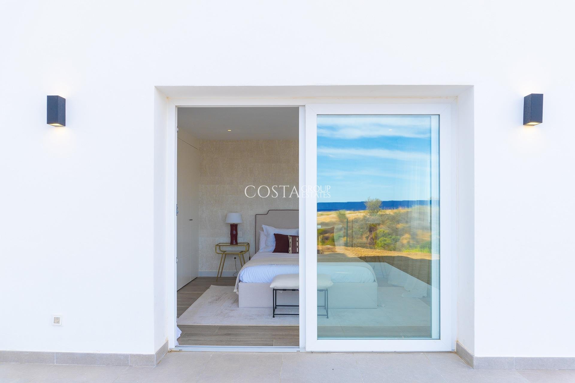 New Build - Apartments -
Casares - Camarate