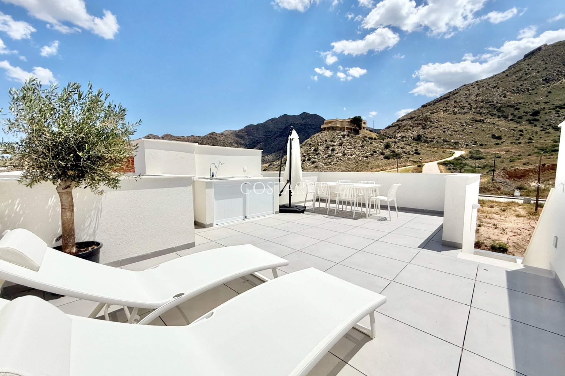 New Build - Apartments -
Cox