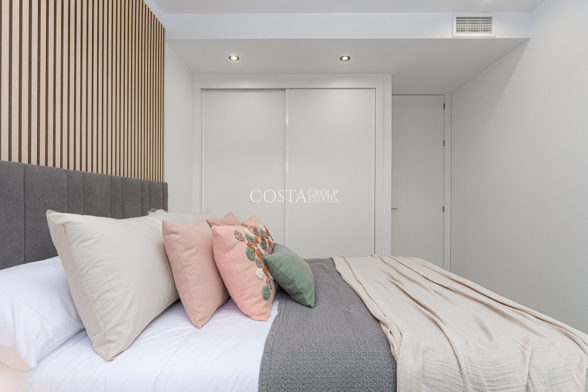 New Build - Apartments -
Finestrat